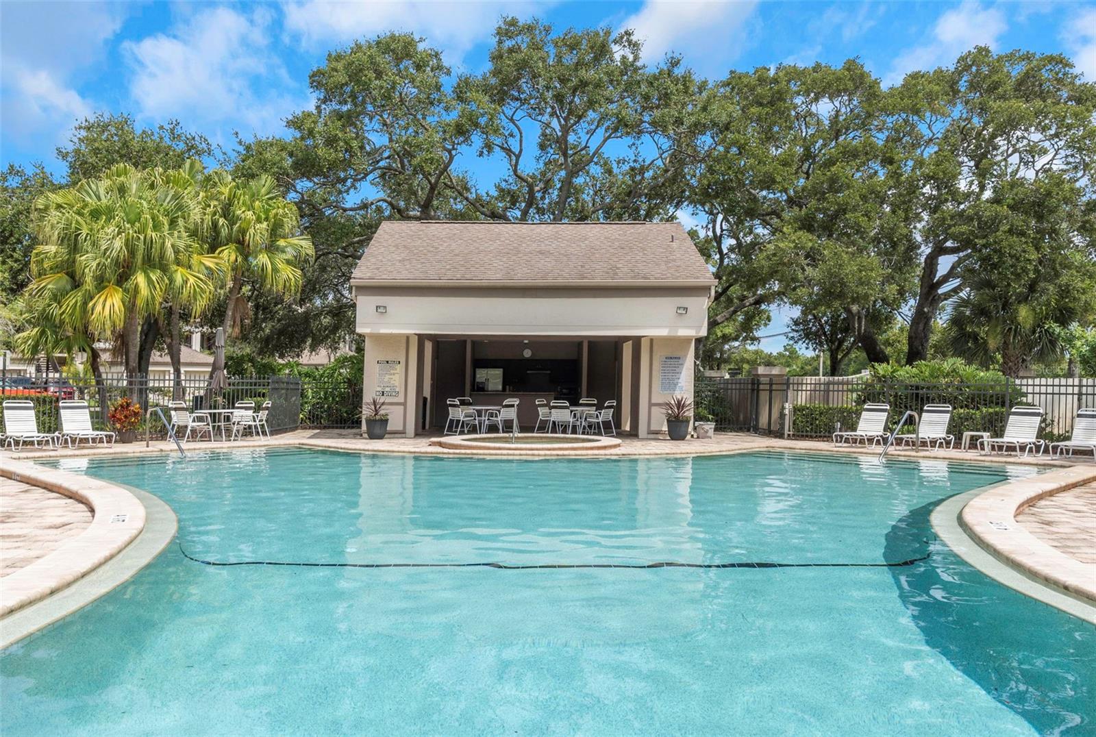 Image 42 of 49 For 3044 Red Oak Court 101