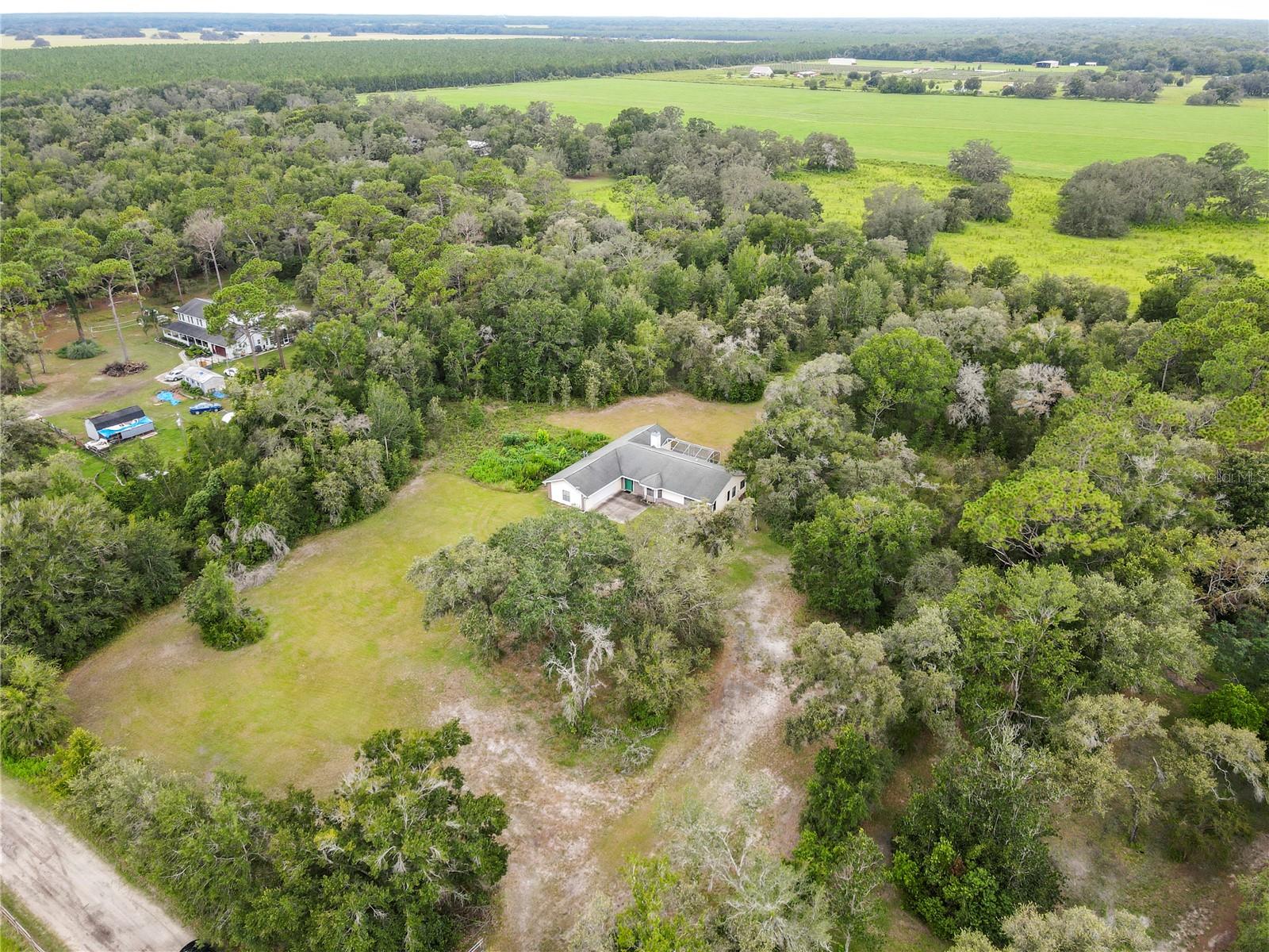 Image 12 of 56 For 18321 Mcmullen Rd