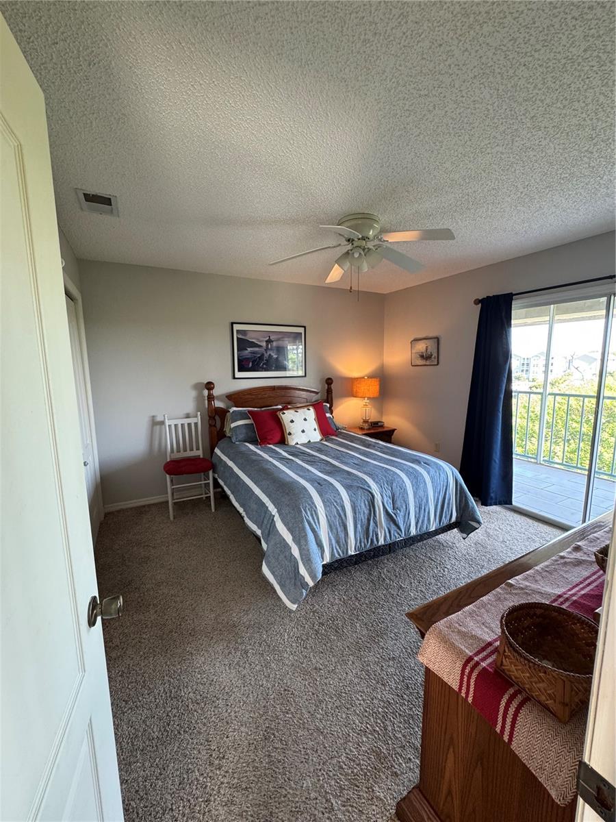 Image 16 of 34 For 5567 Sea Forest Drive 319