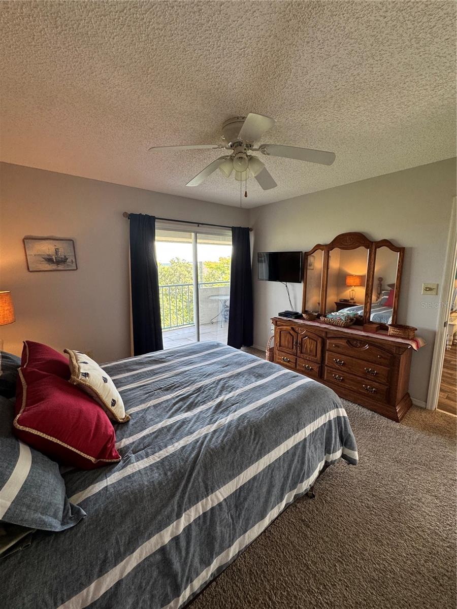 Image 17 of 34 For 5567 Sea Forest Drive 319