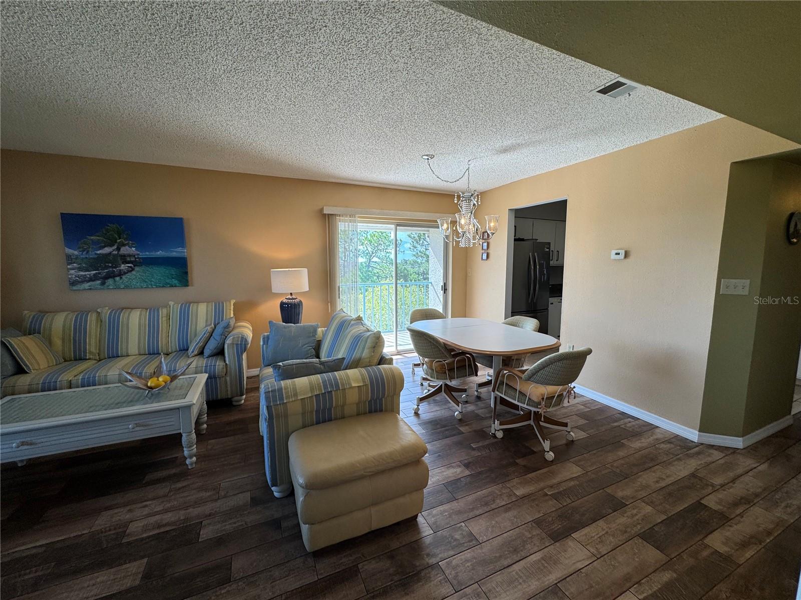 Image 20 of 34 For 5567 Sea Forest Drive 319