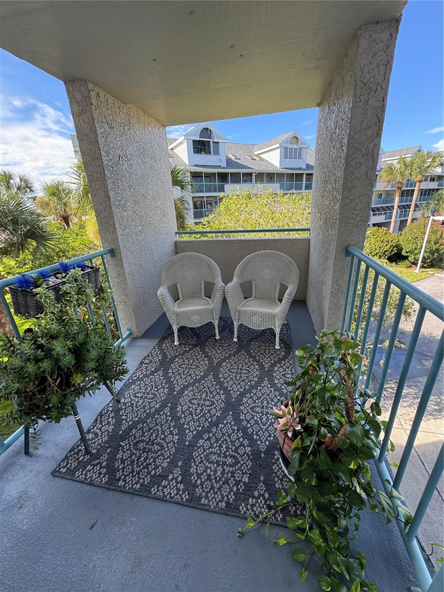 Image 8 of 34 For 5567 Sea Forest Drive 319