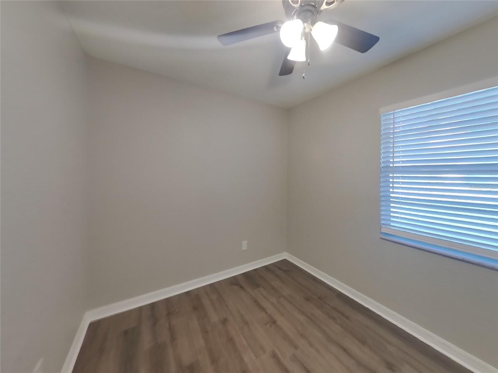Image 16 of 19 For 14800 11th Street