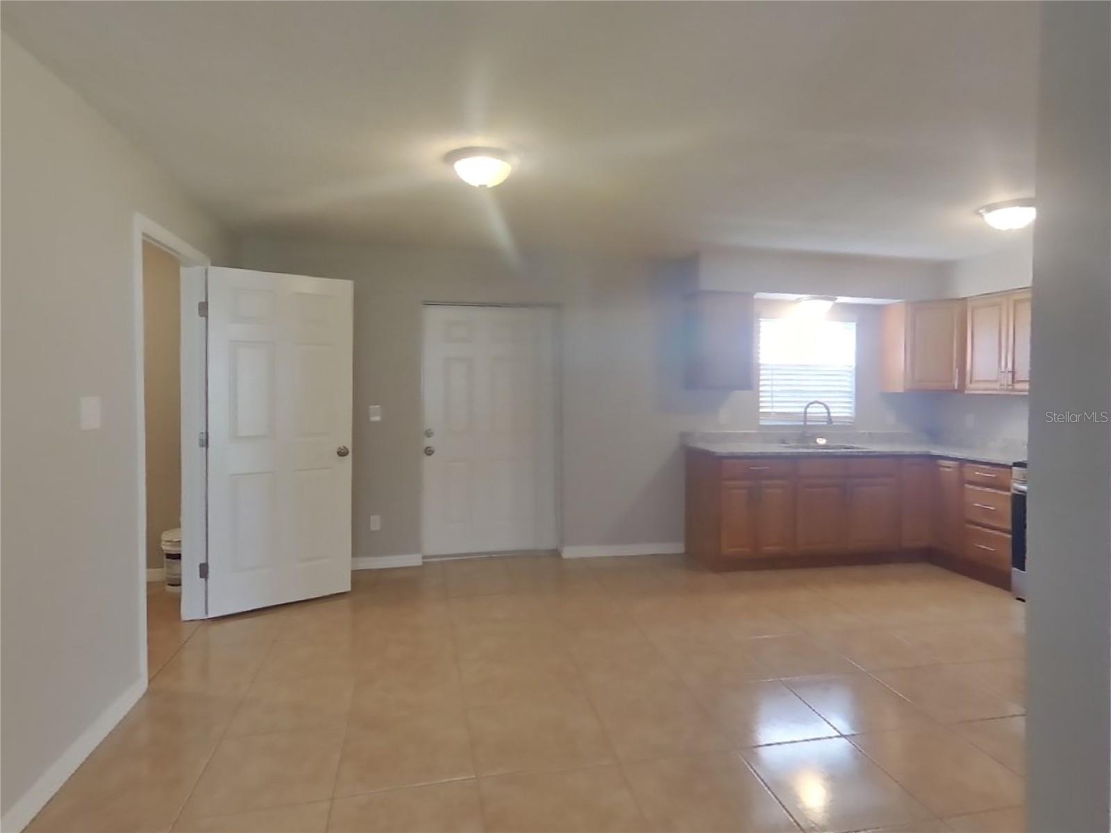 Image 6 of 19 For 14800 11th Street