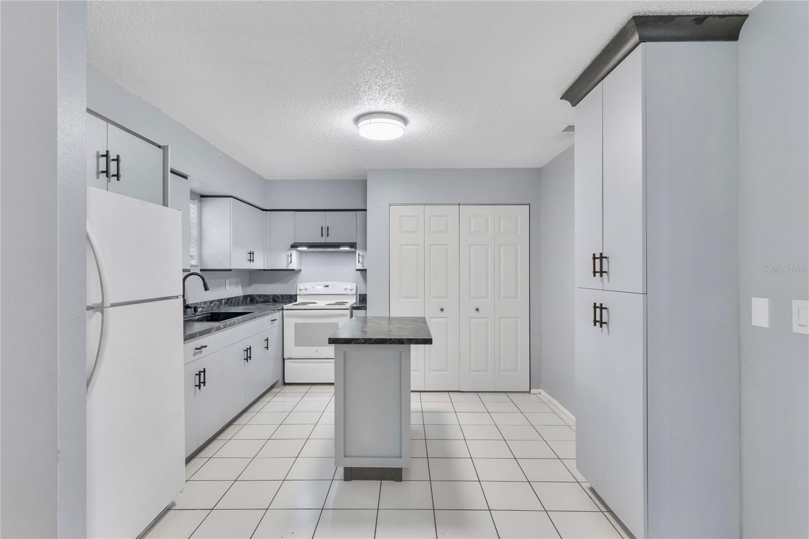 Image 12 of 36 For 2935 Shore Drive