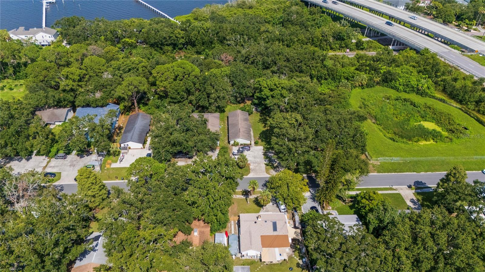 Image 29 of 36 For 2935 Shore Drive