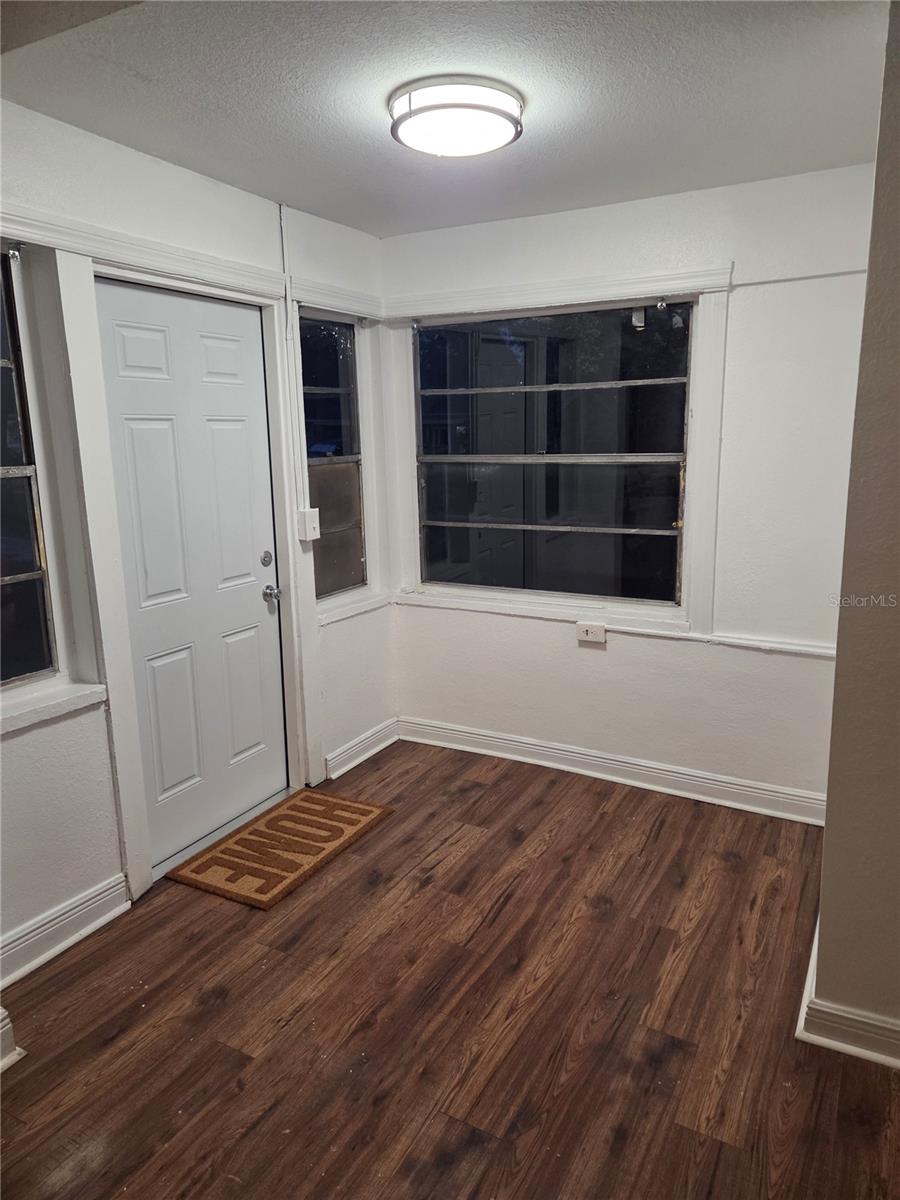 Image 2 of 13 For 2331 16th Avenue S