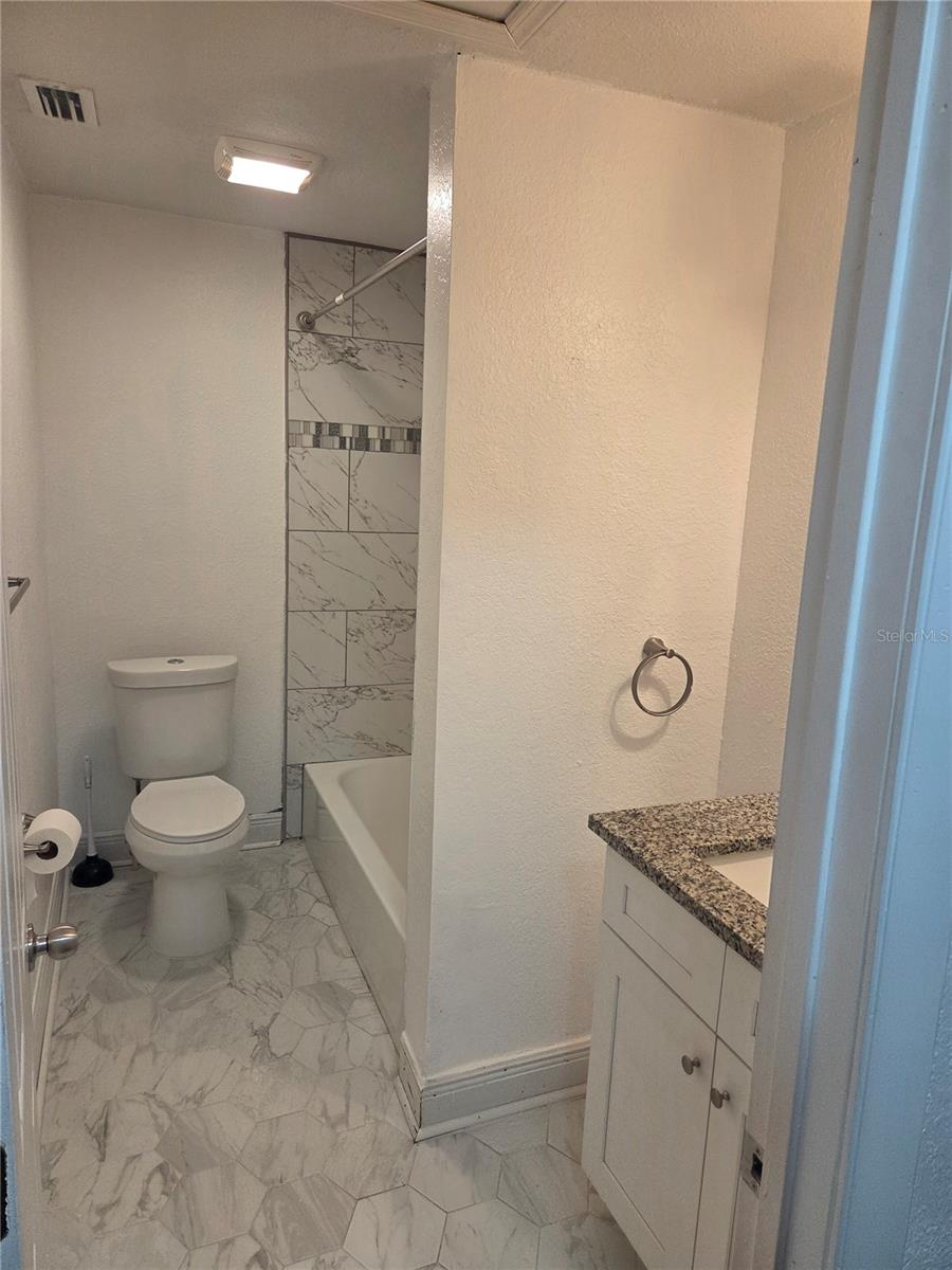 Image 8 of 13 For 2331 16th Avenue S