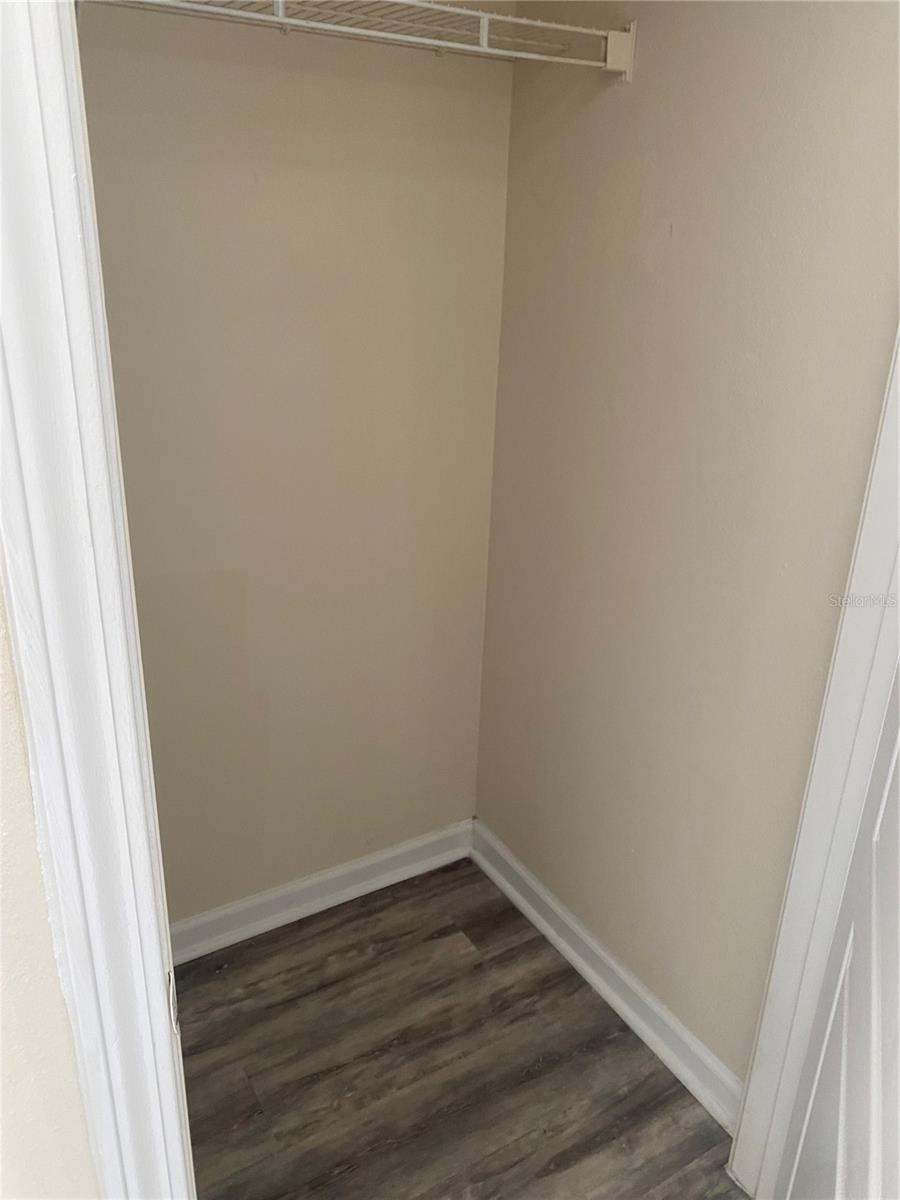 Image 2 of 10 For 10515 Villa View Circle 10515