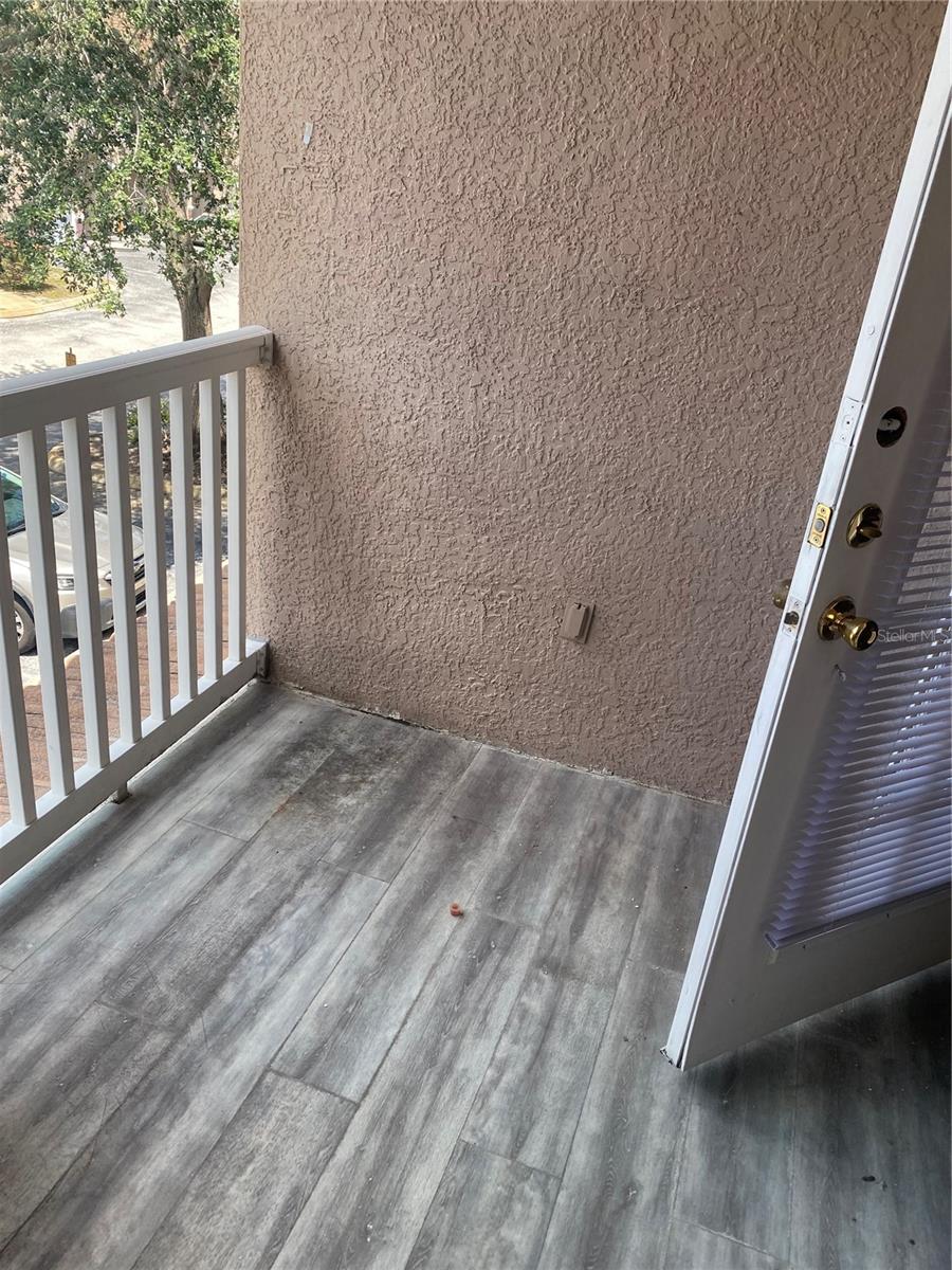 Image 6 of 10 For 10515 Villa View Circle 10515