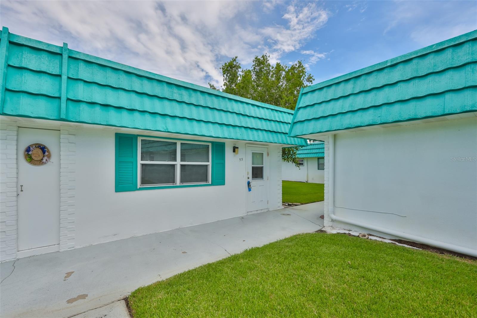 Image 23 of 47 For 205 Kings Boulevard 55