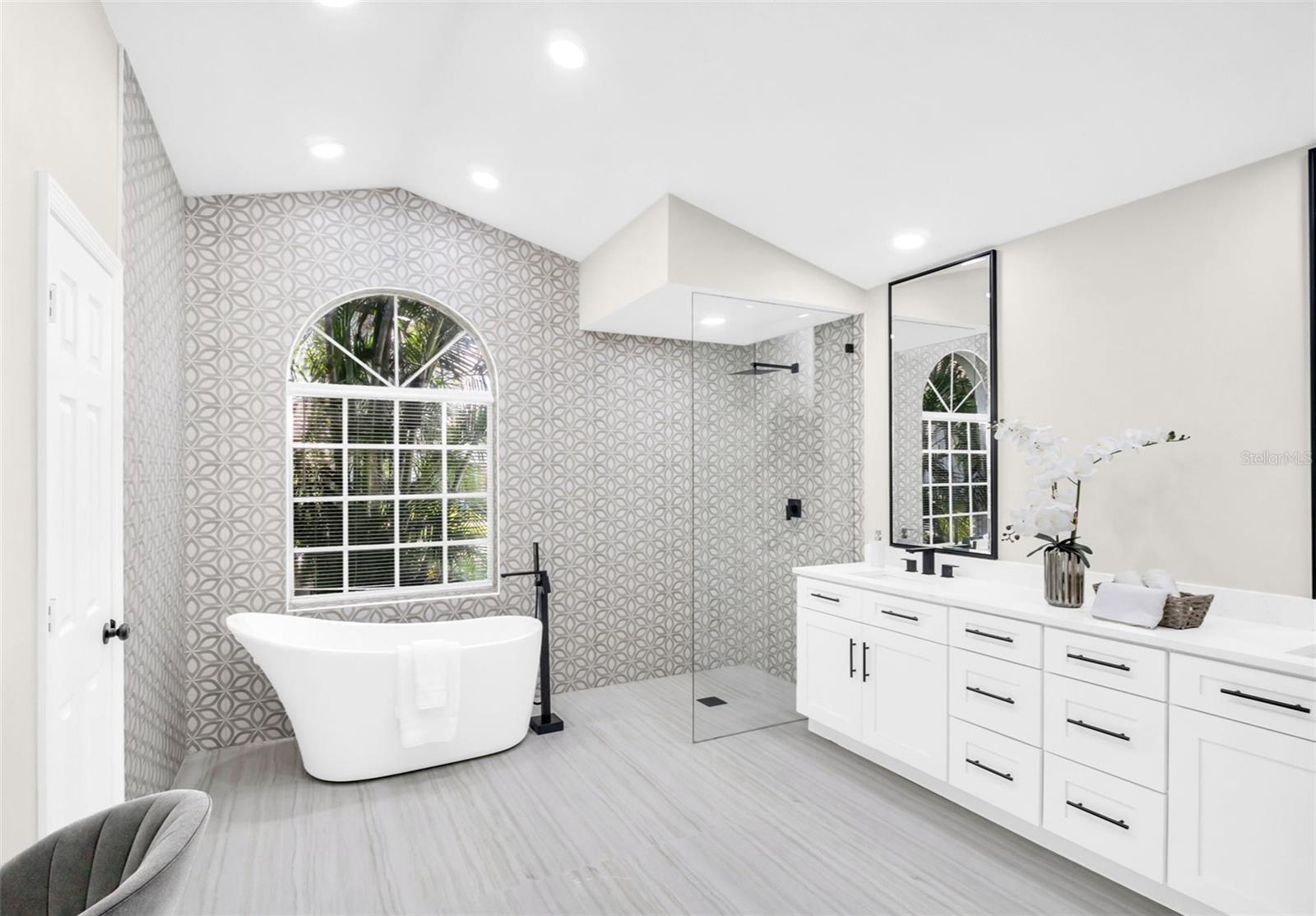 Image 13 of 54 For 2830 Resnik Circle W