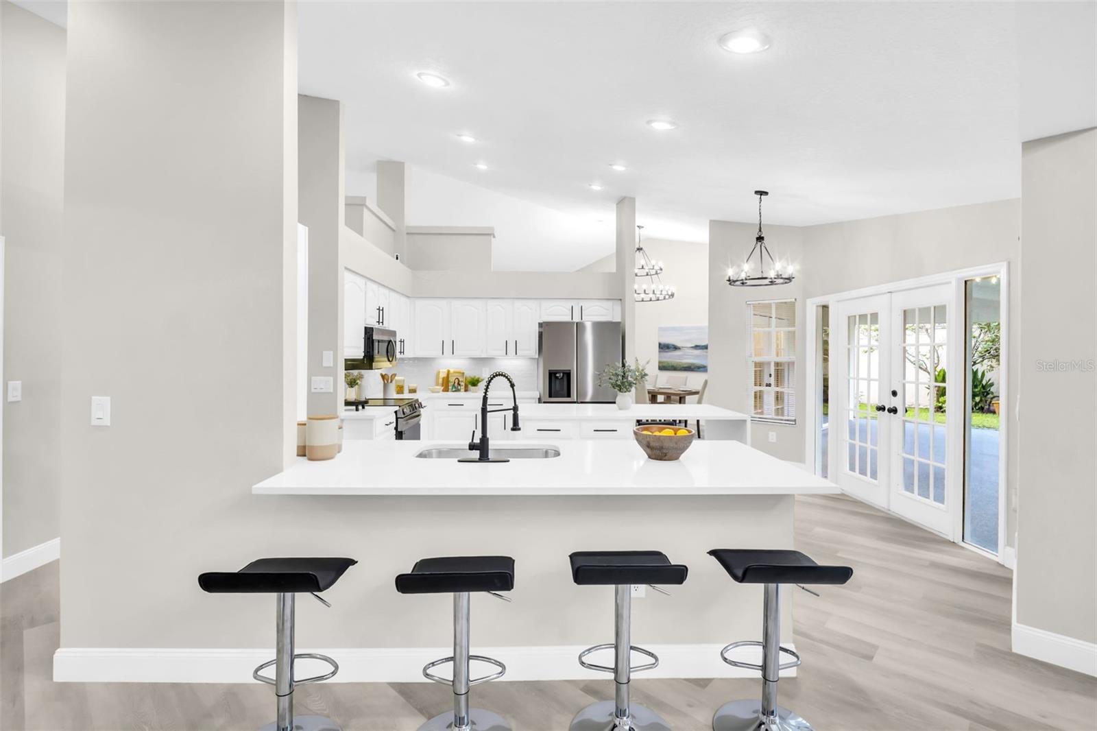 Image 20 of 54 For 2830 Resnik Circle W