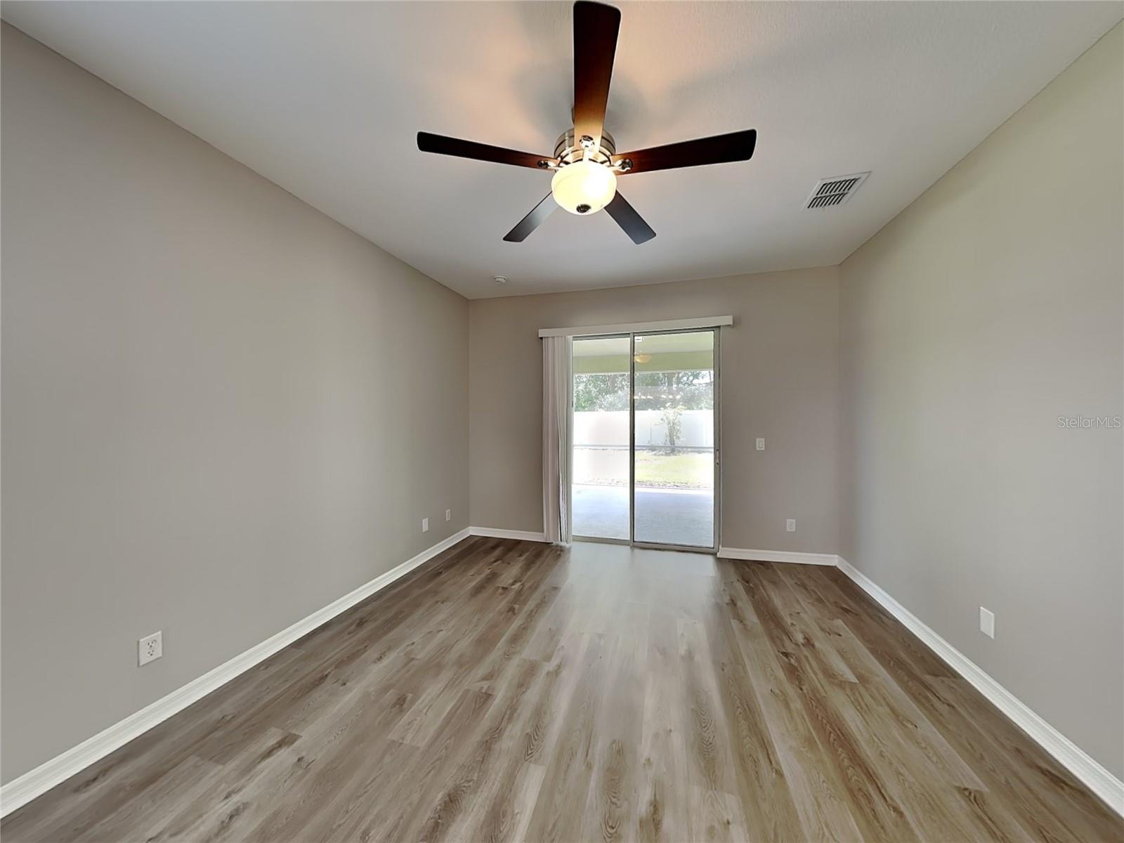 Image 8 of 15 For 7139 50th Avenue Circle E