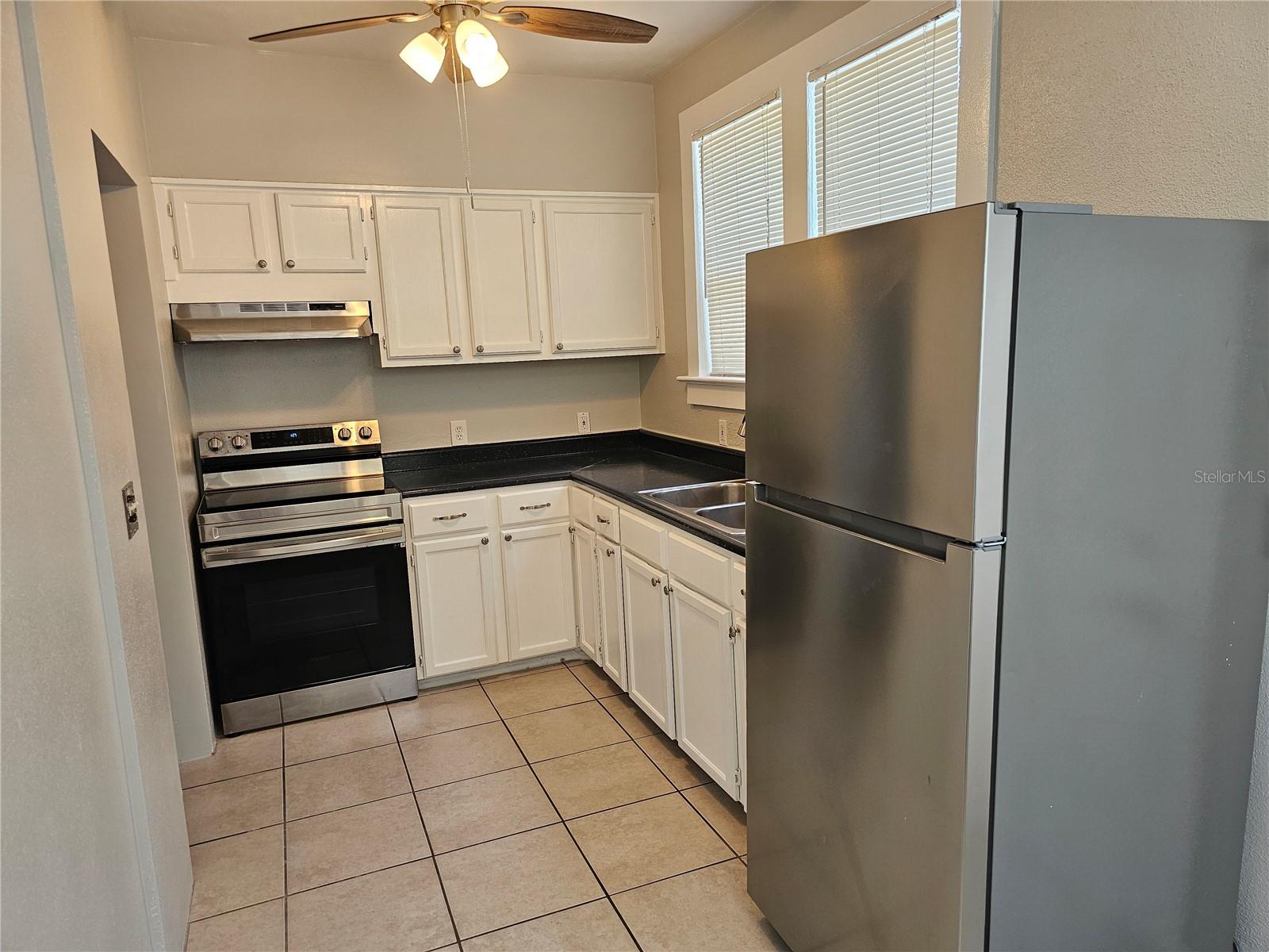 Image 7 of 25 For 1408 Fort Harrison Avenue B