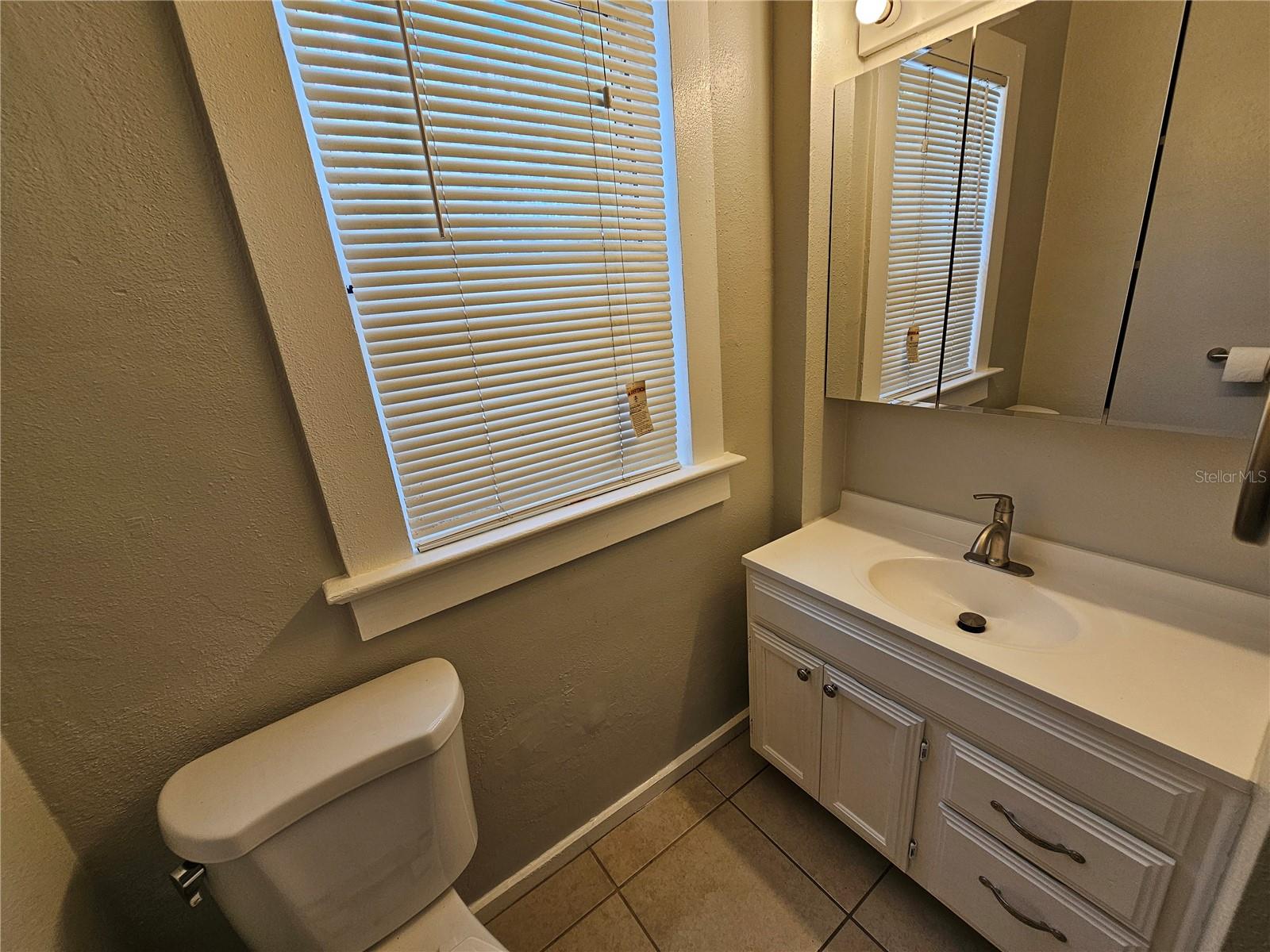 Image 9 of 25 For 1408 Fort Harrison Avenue B
