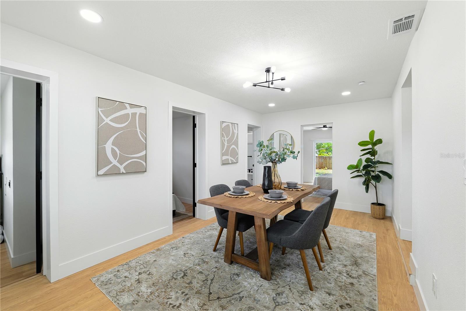 Image 25 of 44 For 4611 Fairway Drive