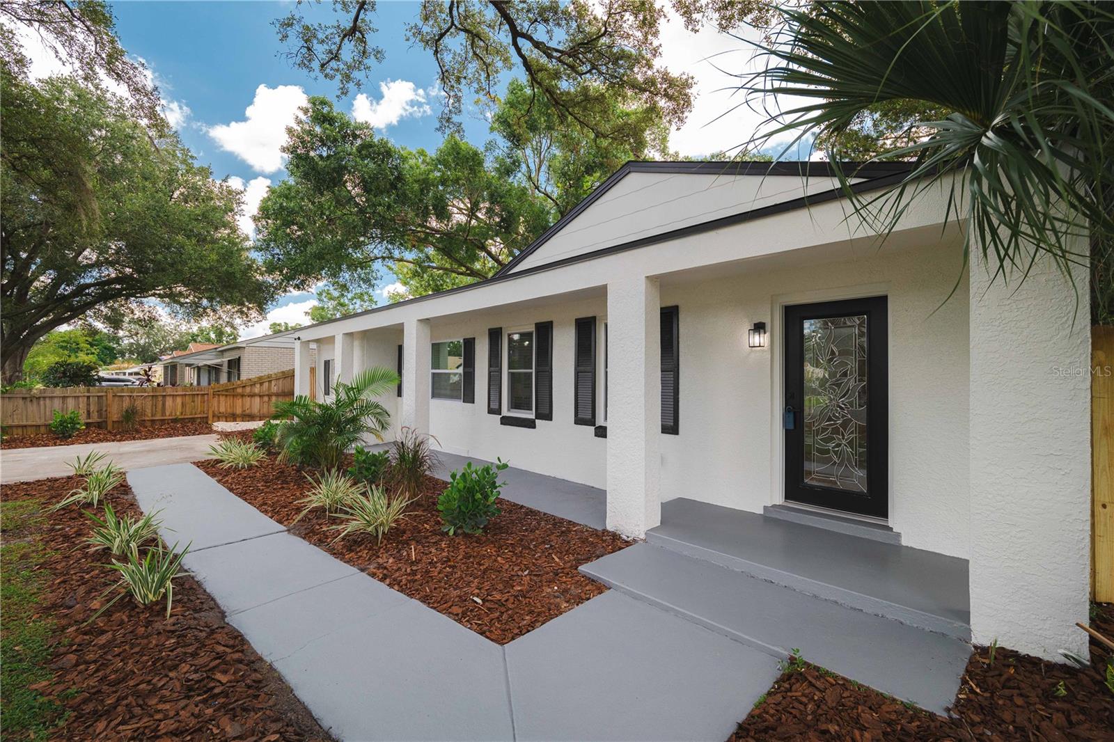 Image 4 of 44 For 4611 Fairway Drive