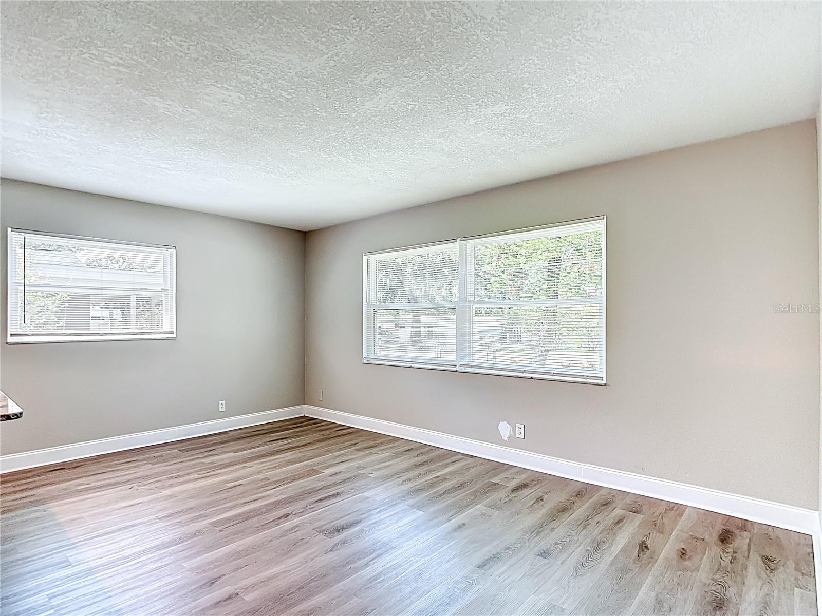 Image 13 of 56 For 304 Fern Street