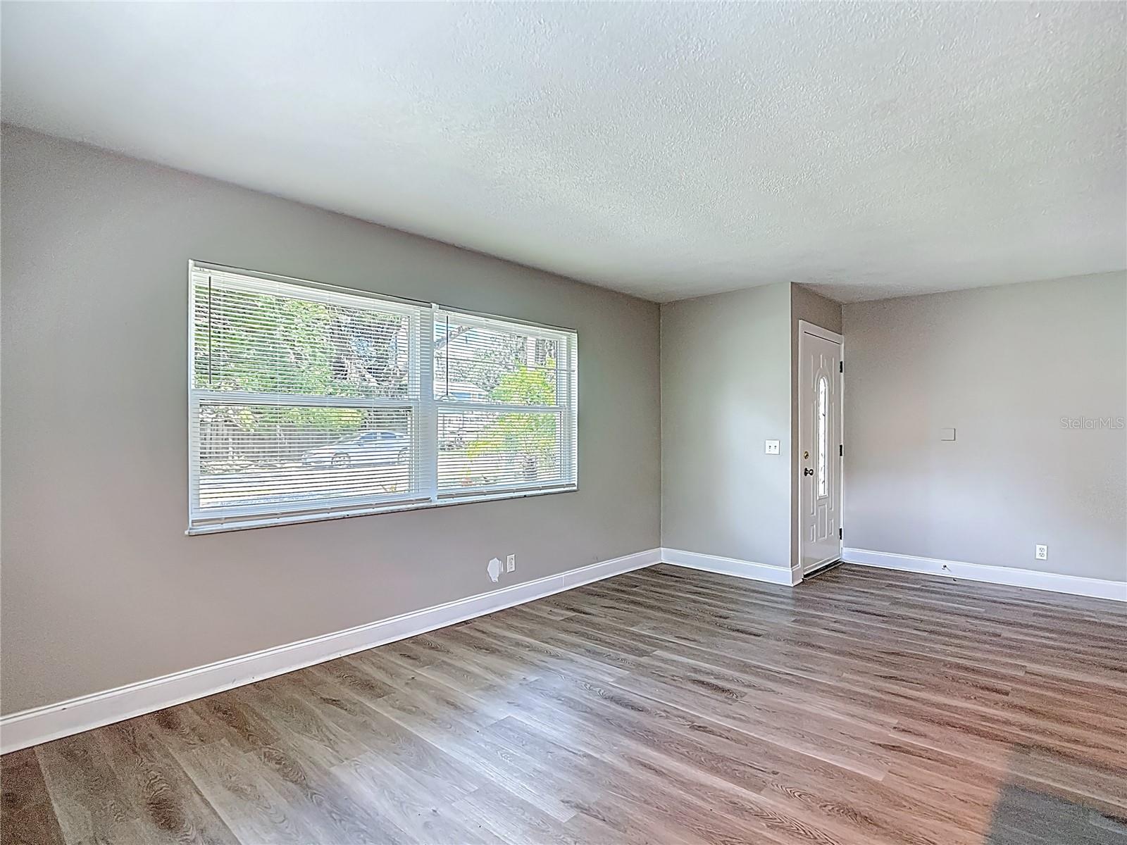 Image 16 of 56 For 304 Fern Street
