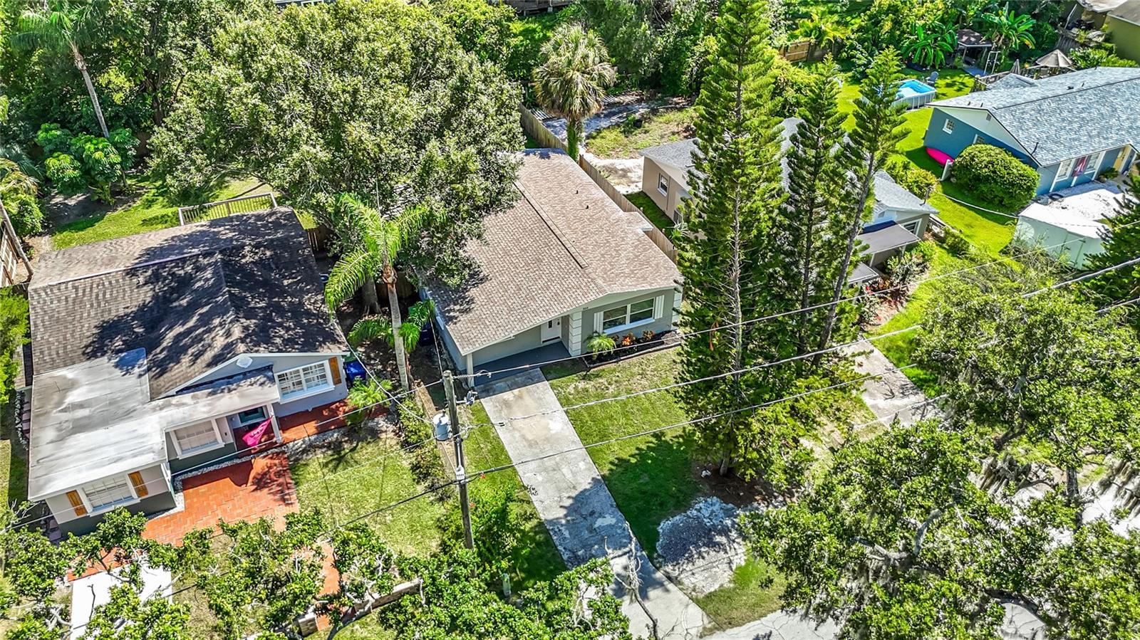 Image 4 of 56 For 304 Fern Street
