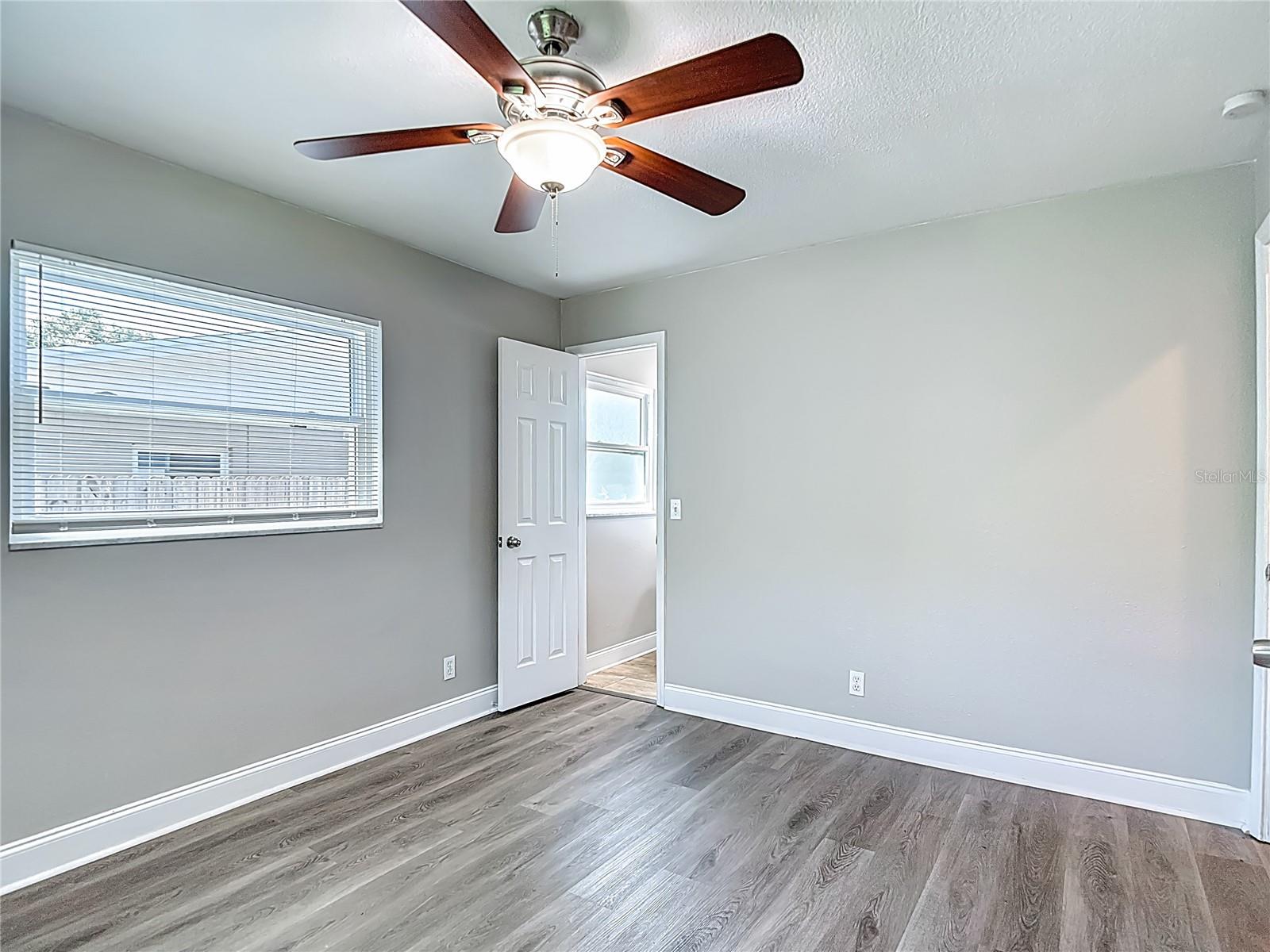 Image 41 of 56 For 304 Fern Street