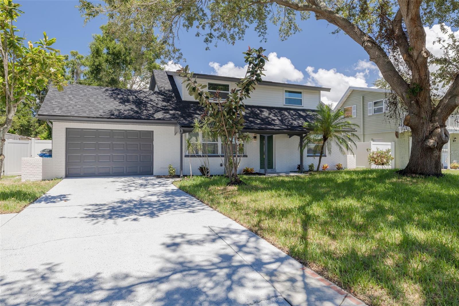 Image 2 of 44 For 12391 83rd Avenue