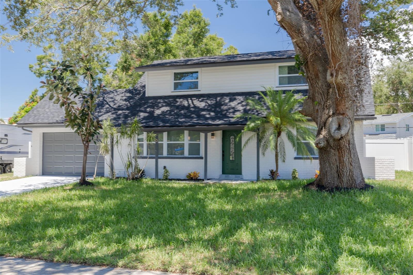 Image 3 of 44 For 12391 83rd Avenue