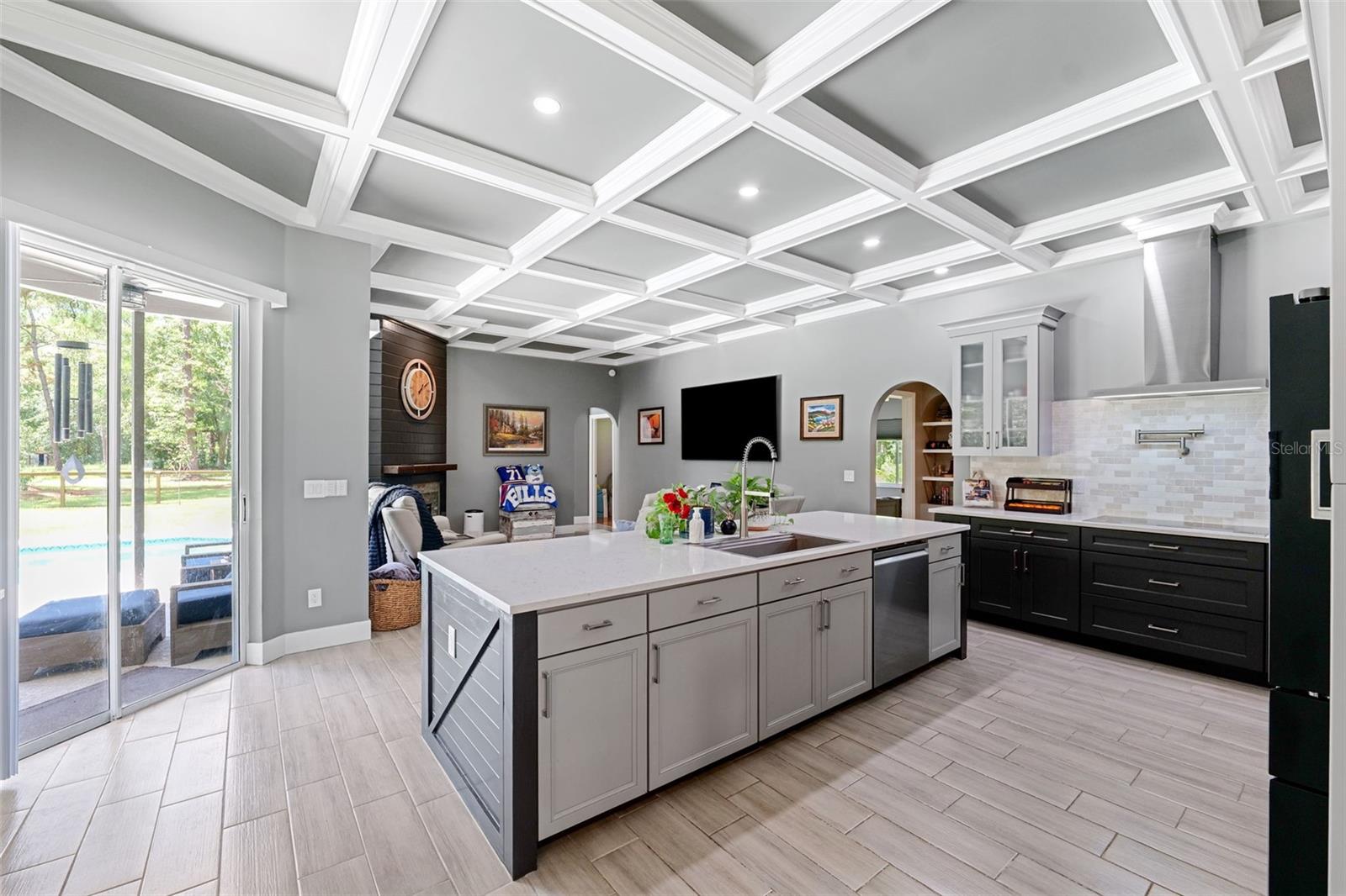 Image 15 of 48 For 28236 Sonny Drive