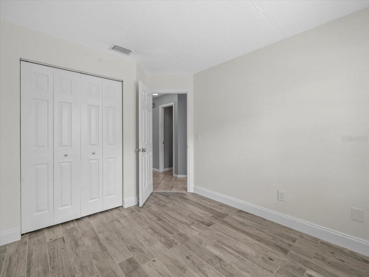 Image 21 of 35 For 5356 Southwick Drive