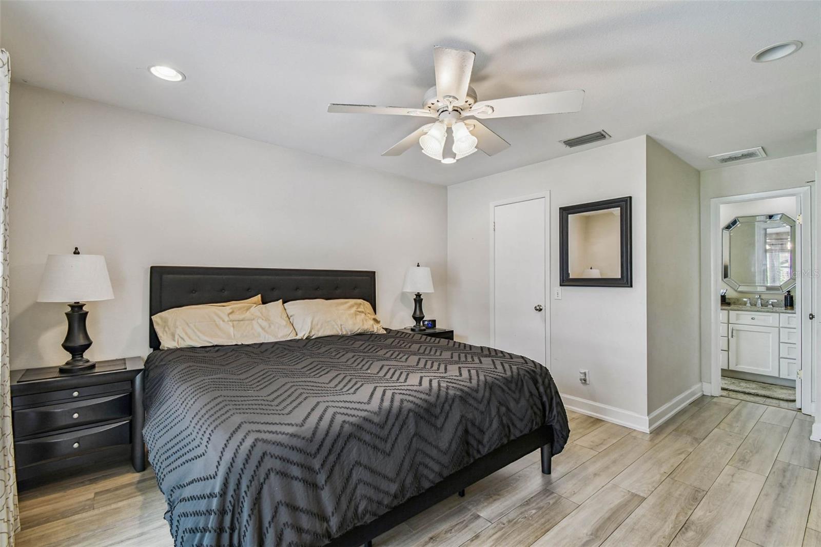 Image 29 of 80 For 4923 Cypress Trace Drive