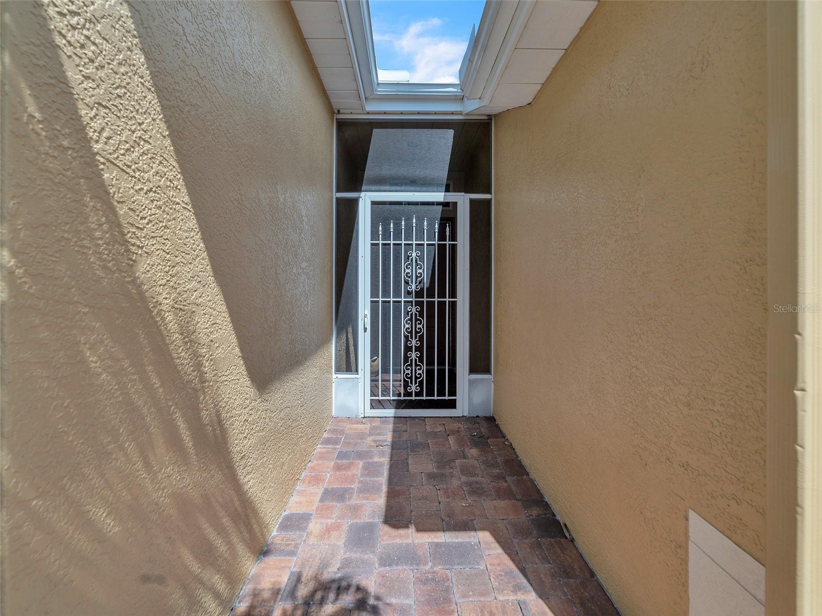 Image 3 of 45 For 2237 Mayfield Palms Lane 2237