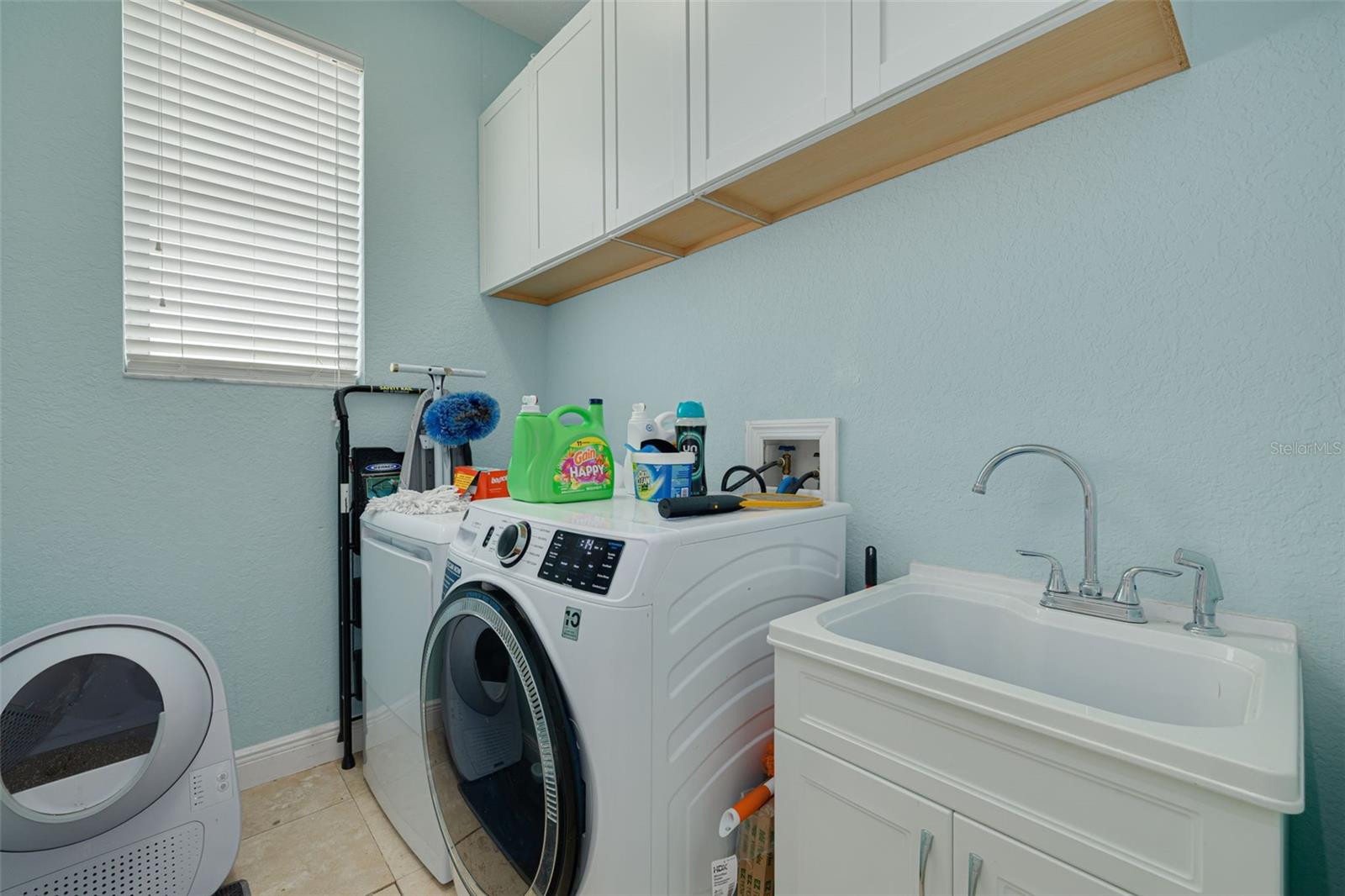 Listing photo id 22 for 8100 Brighton Drive