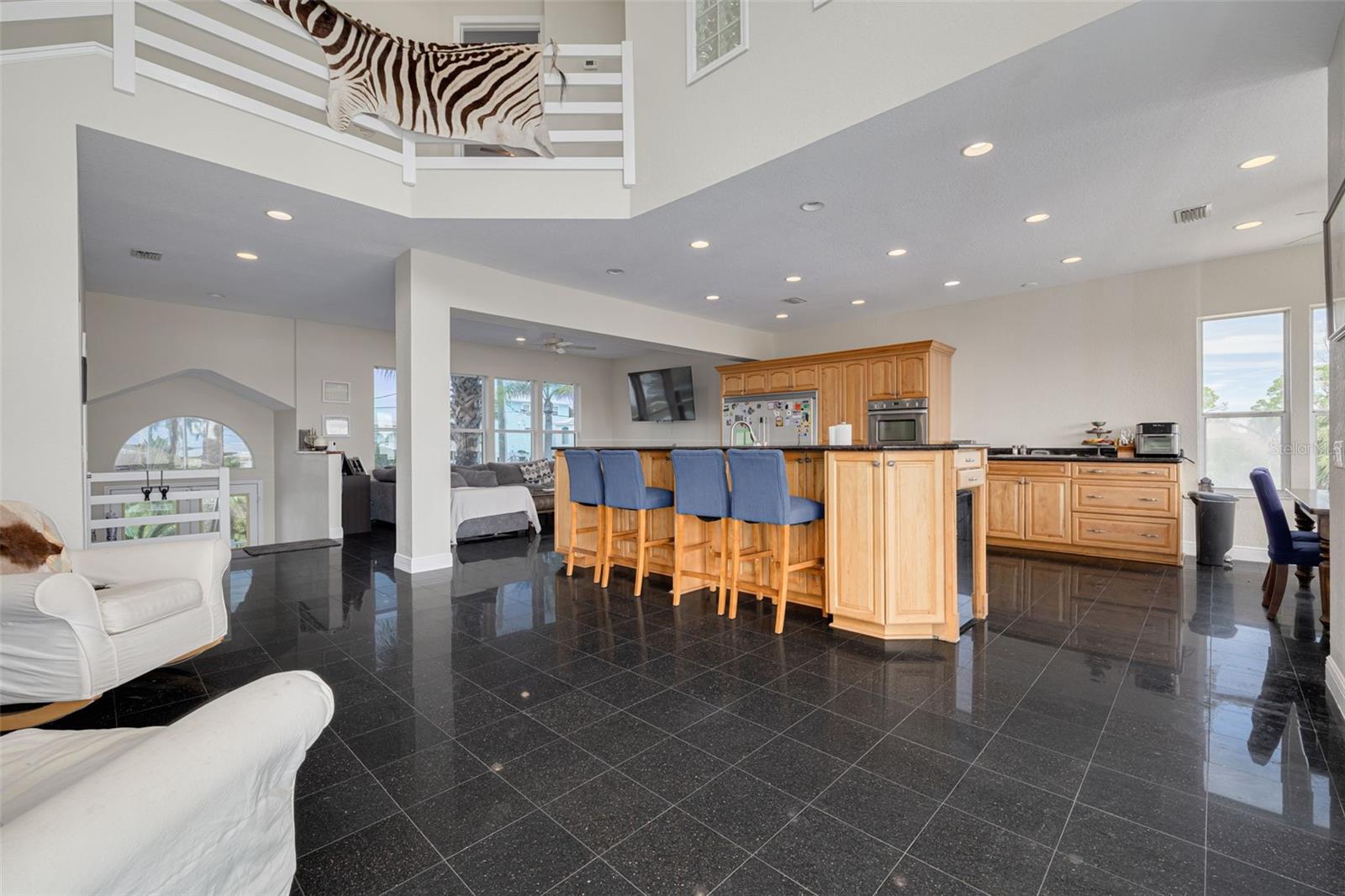 Listing photo id 52 for 8100 Brighton Drive