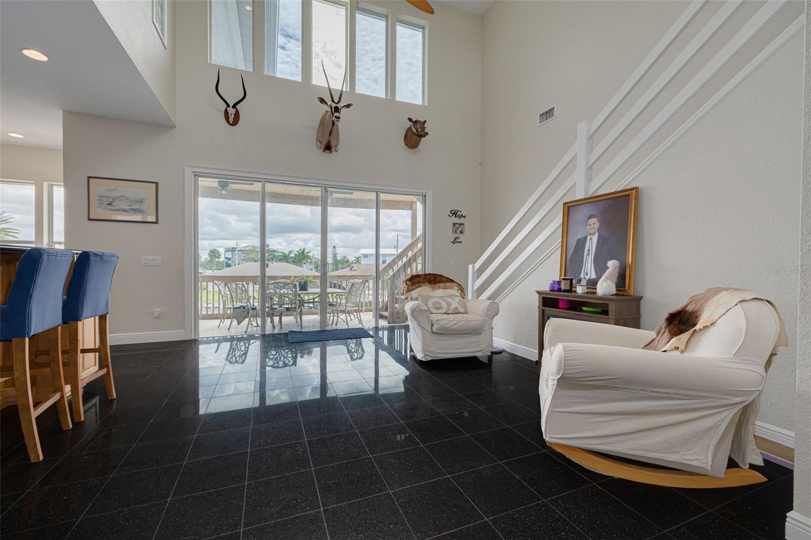 Listing photo id 53 for 8100 Brighton Drive