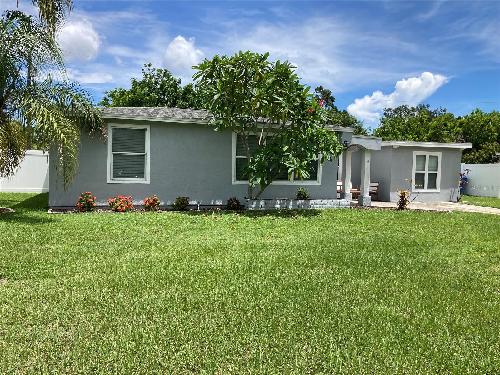 Image 31 of 40 For 7131 Orpine Drive N