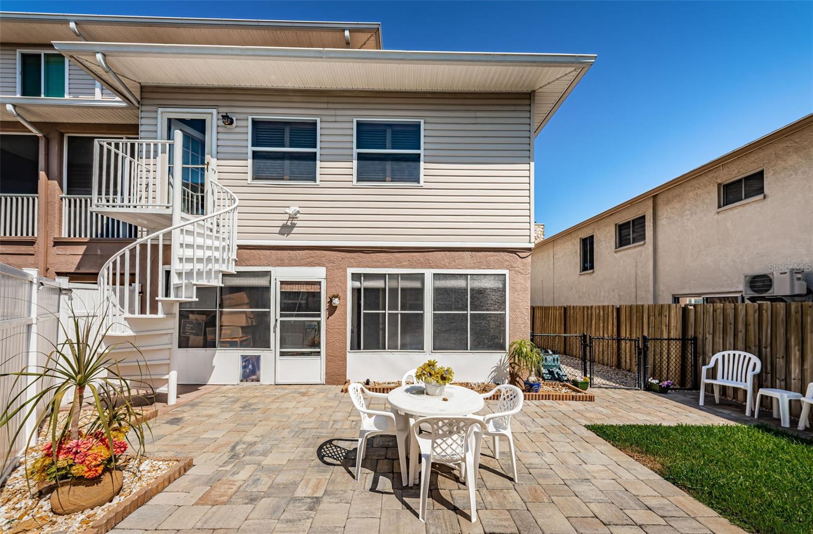 Image 20 of 29 For 227 126th Avenue E