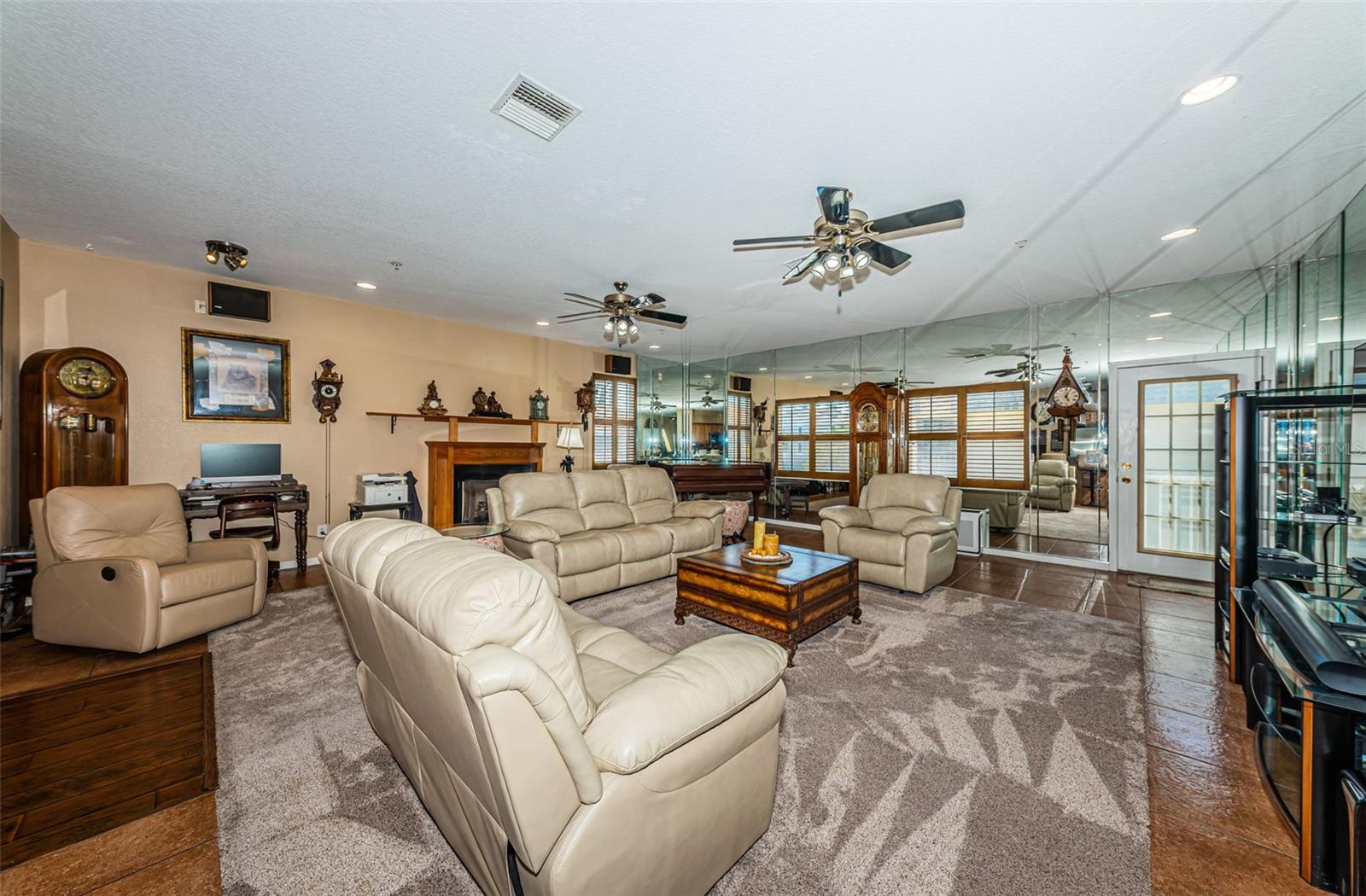 Image 4 of 29 For 227 126th Avenue E