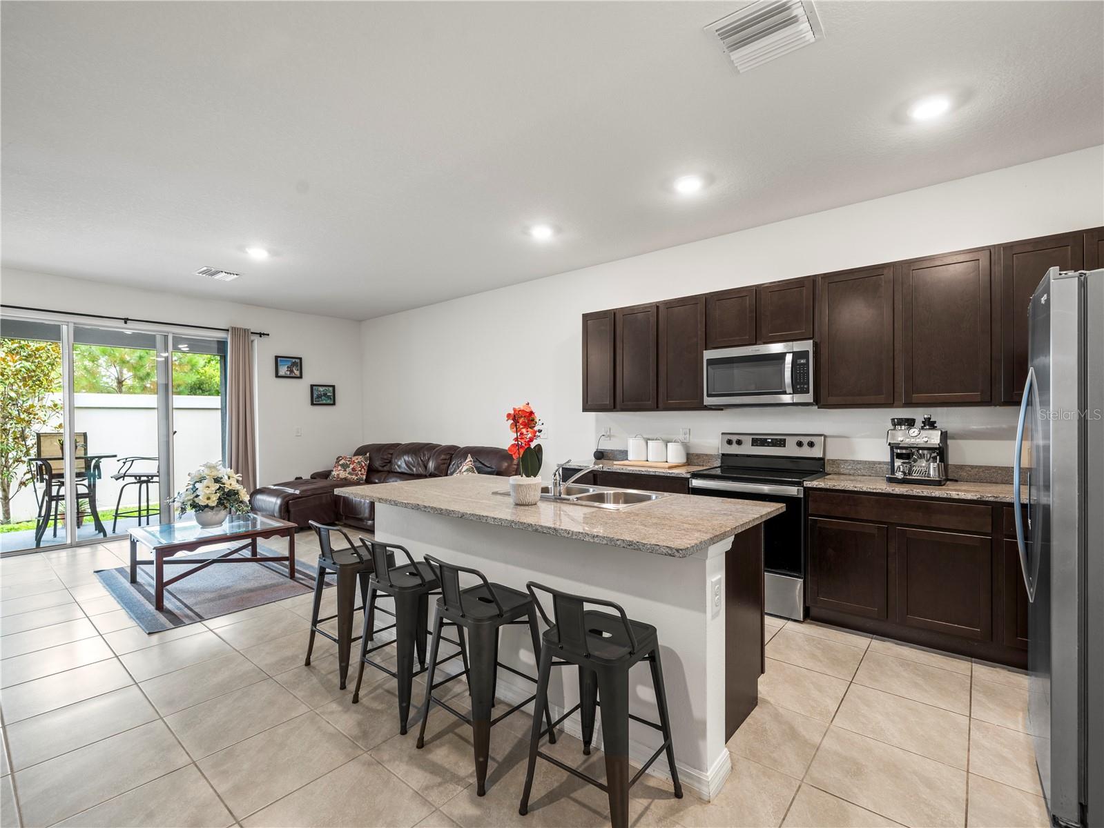 Image 11 of 44 For 2886 Suncoast Plains Drive