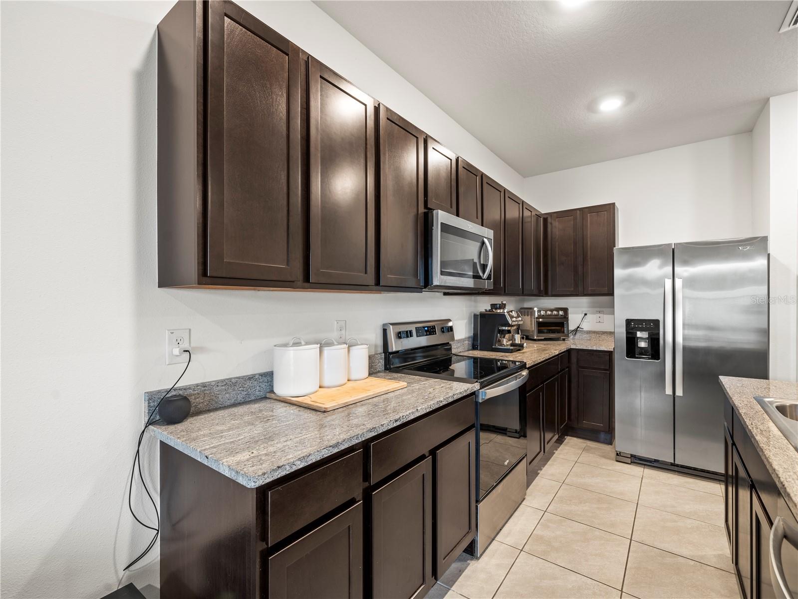 Image 6 of 44 For 2886 Suncoast Plains Drive