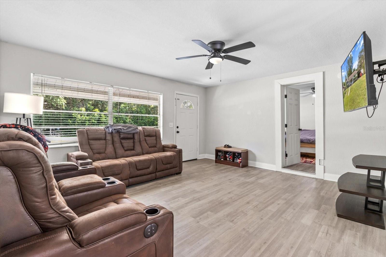 Image 9 of 45 For 3680 Bulldog Lane