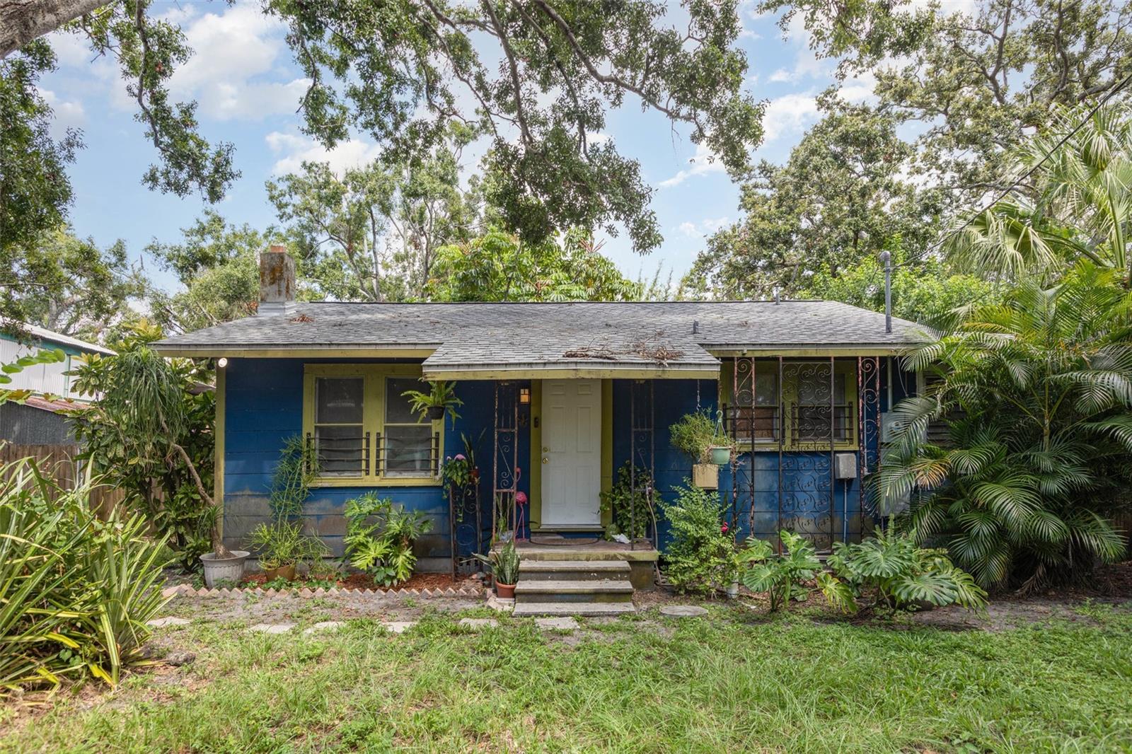 Details for 1813 7th Street W, BRADENTON, FL 34205