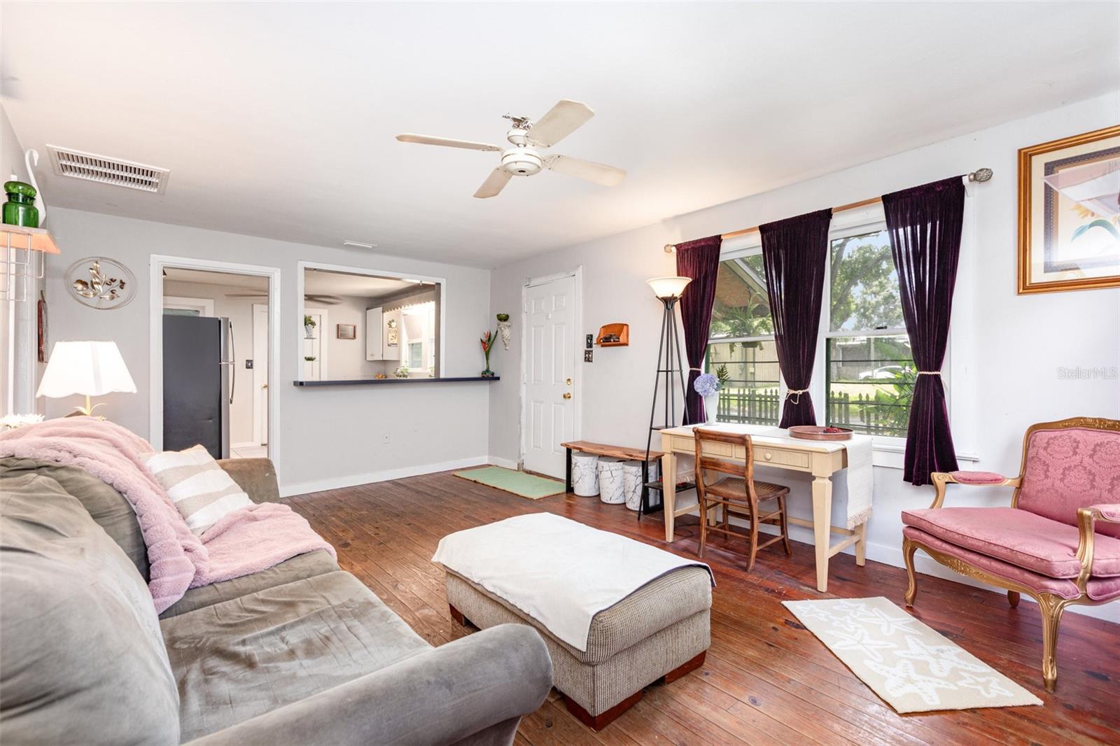 Image 4 of 12 For 1813 7th Street W