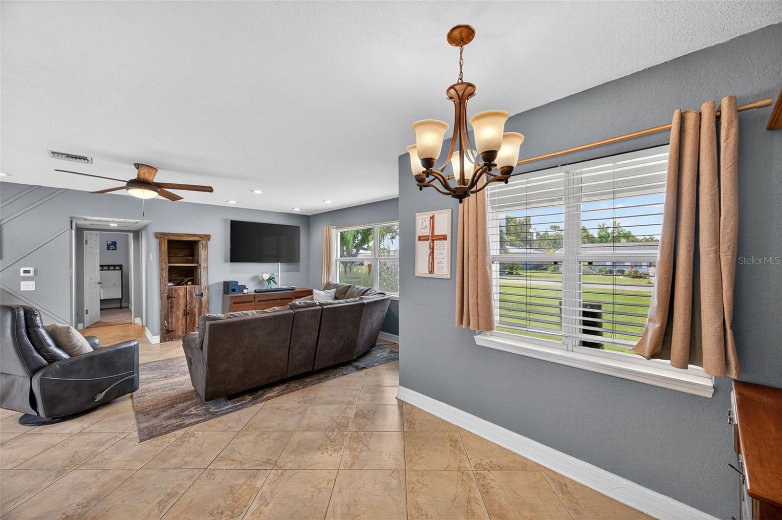 Image 12 of 48 For 10851 62nd Avenue