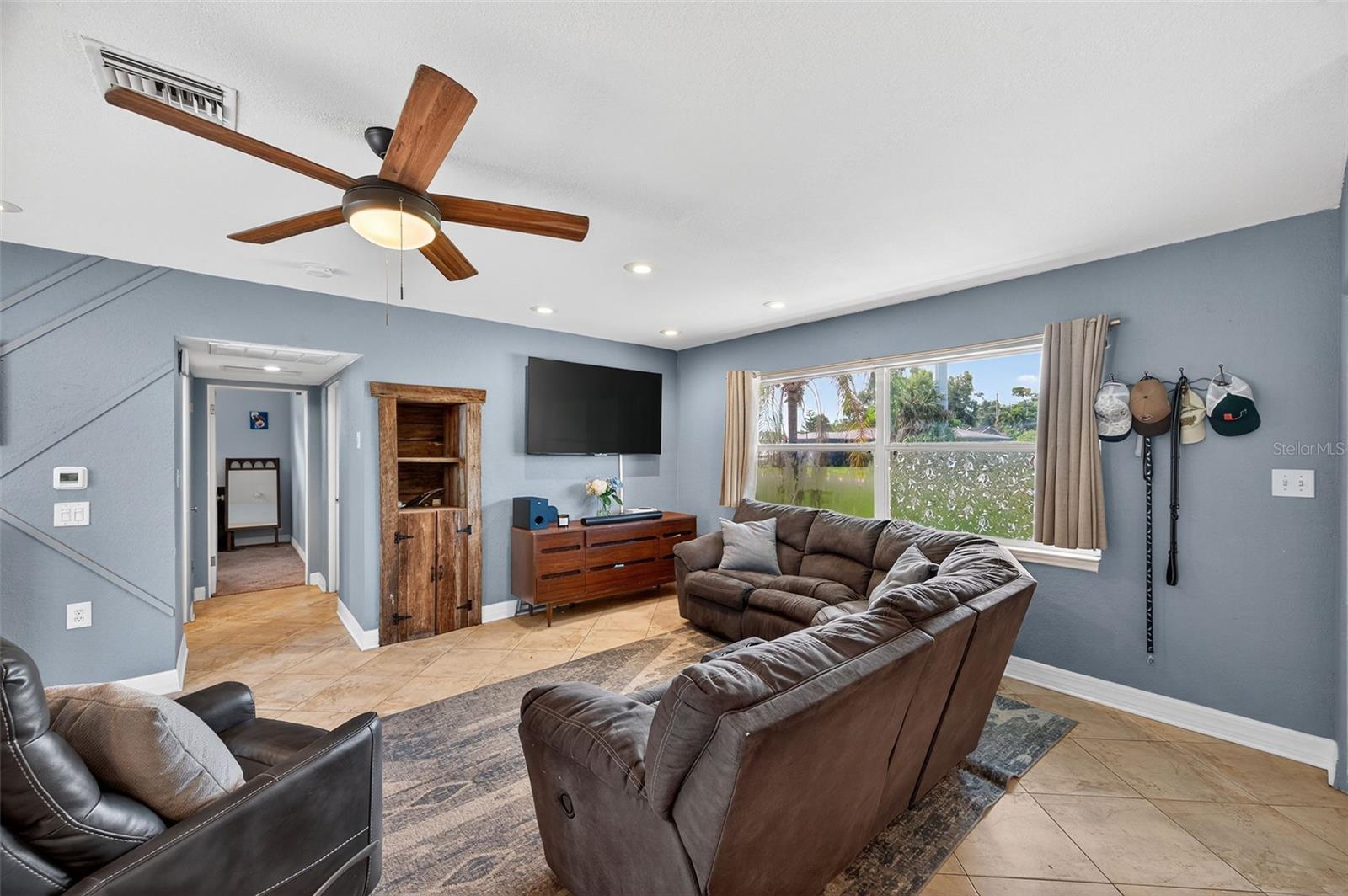 Image 13 of 48 For 10851 62nd Avenue