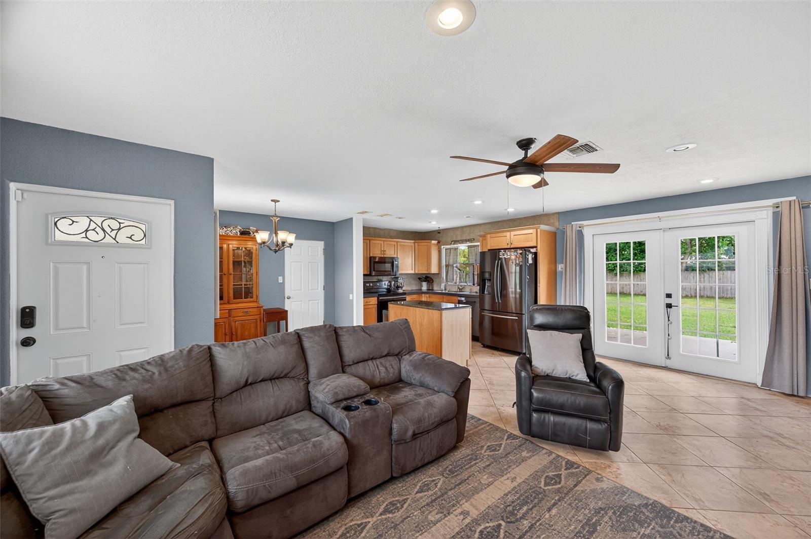 Image 15 of 48 For 10851 62nd Avenue
