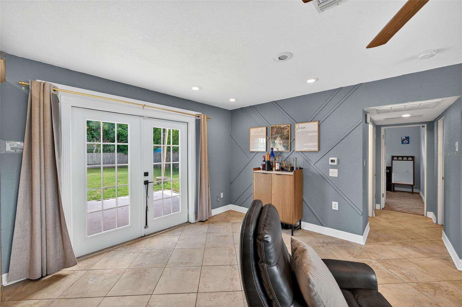 Image 19 of 48 For 10851 62nd Avenue