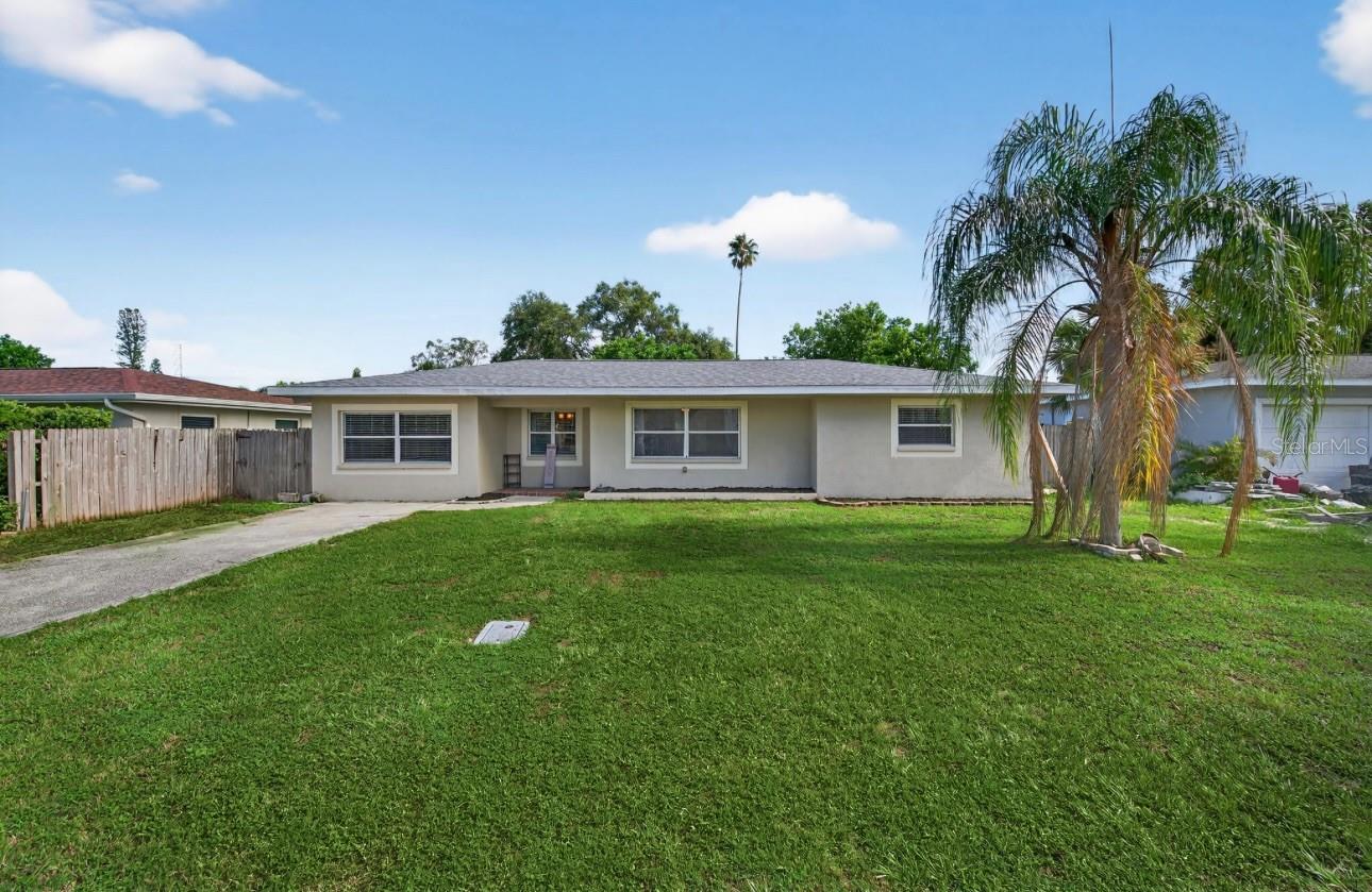 Image 2 of 48 For 10851 62nd Avenue