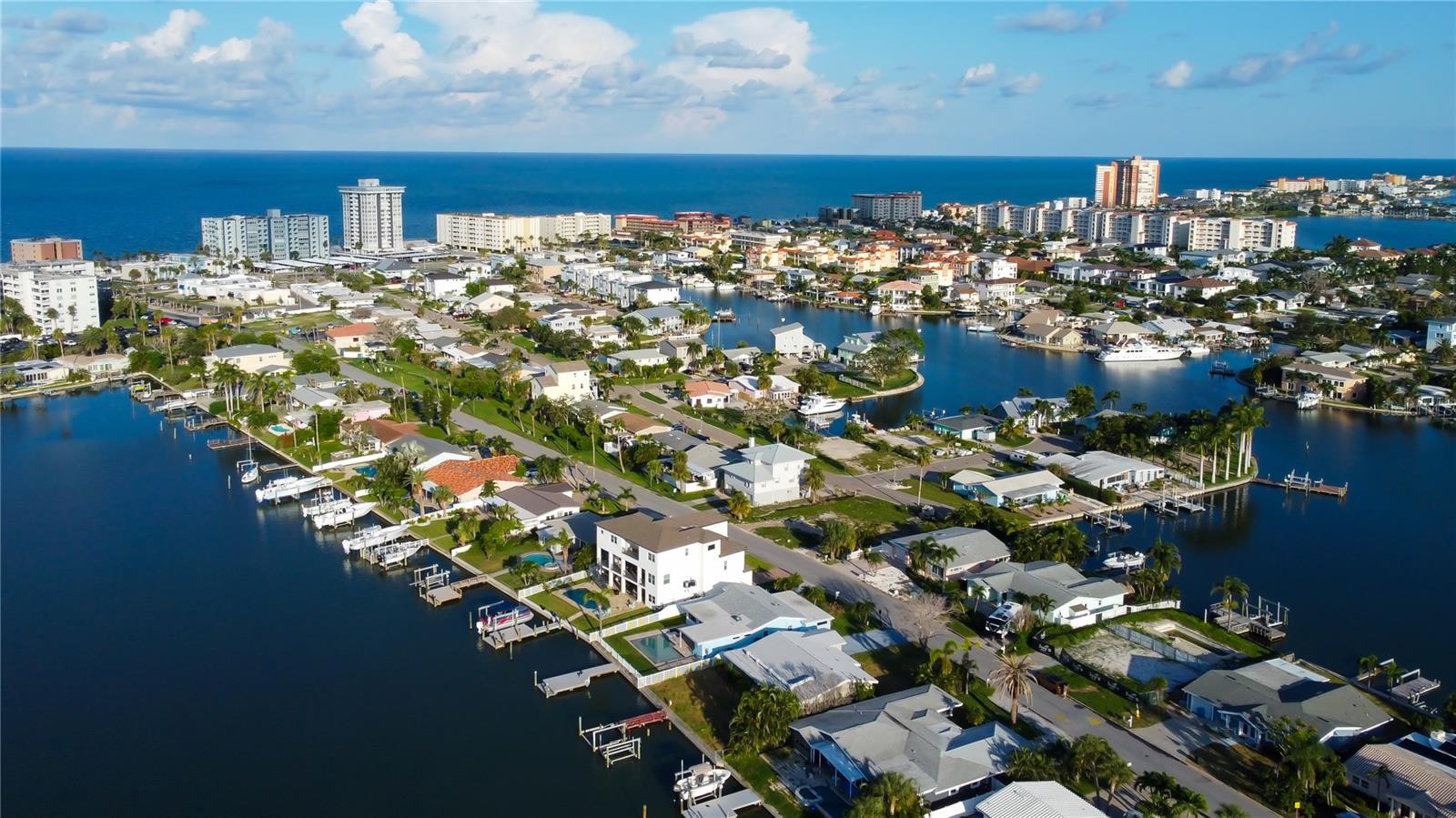 Image 10 of 27 For 307 173rd Avenue E