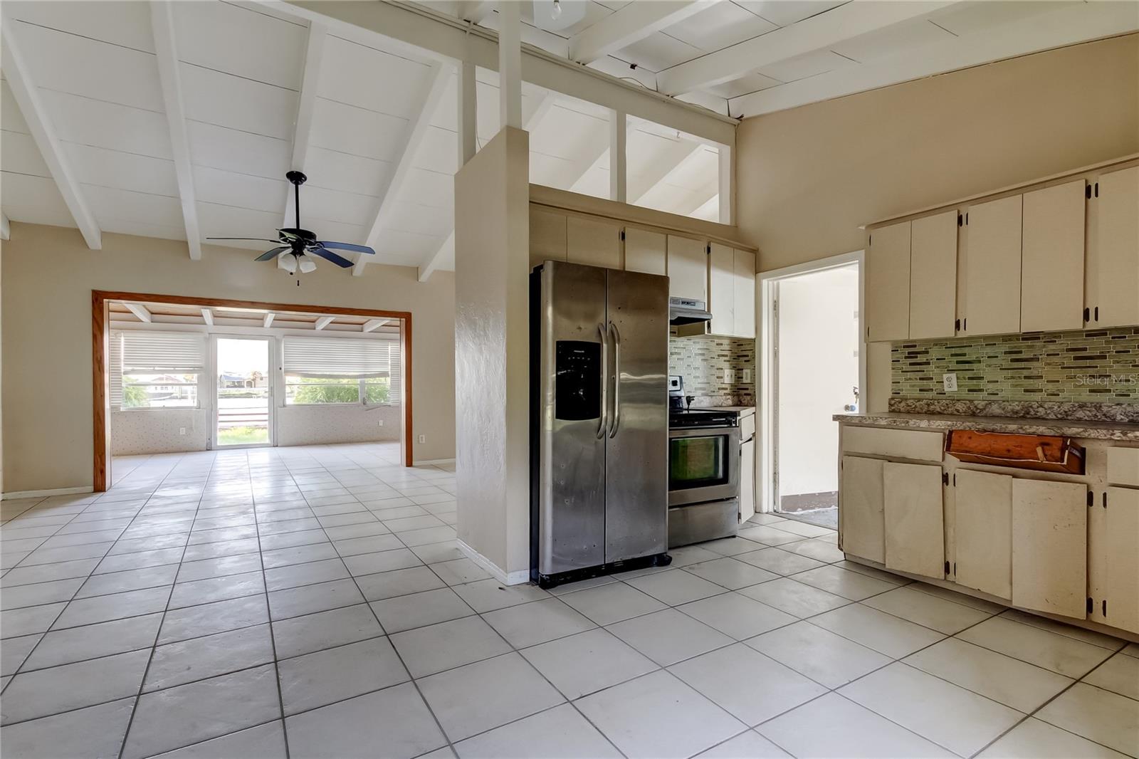 Image 17 of 27 For 307 173rd Avenue E